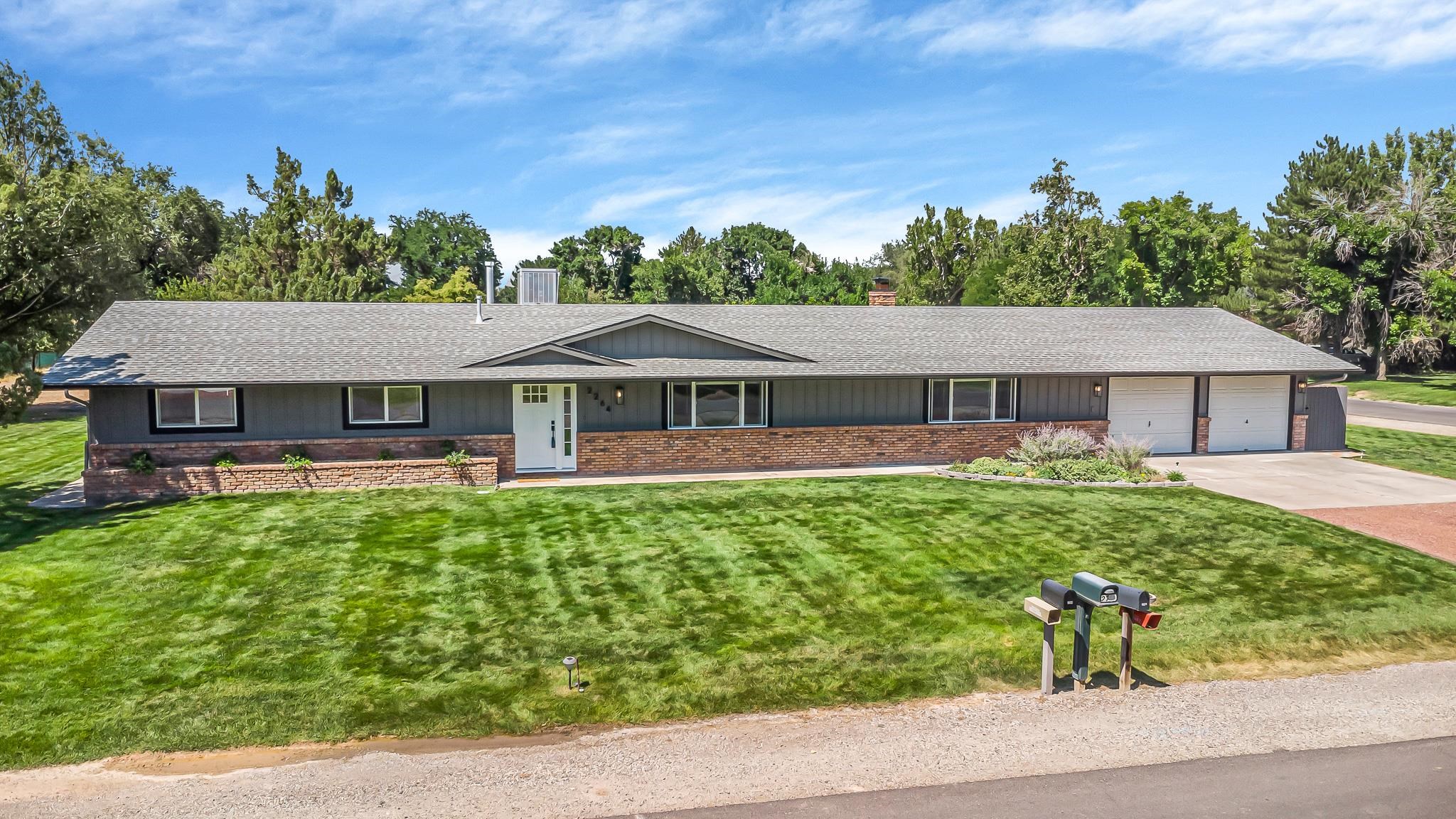 2264 Willow Wood Road Property Photo 1