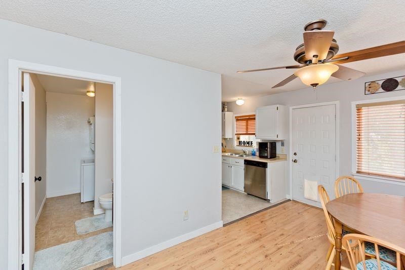 556 W Good Hope Circle Property Photo 15