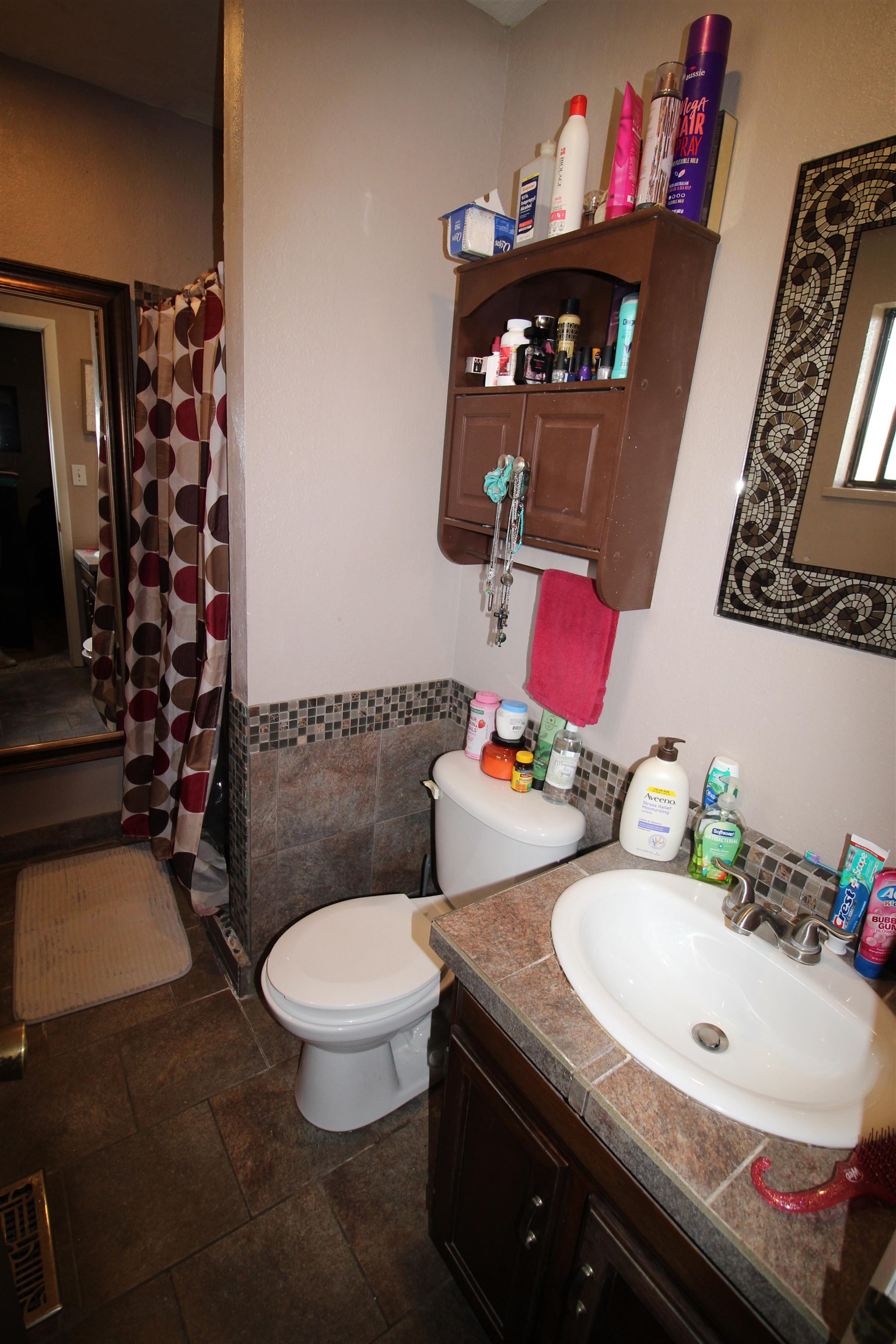 644 Highview Road Property Photo 8
