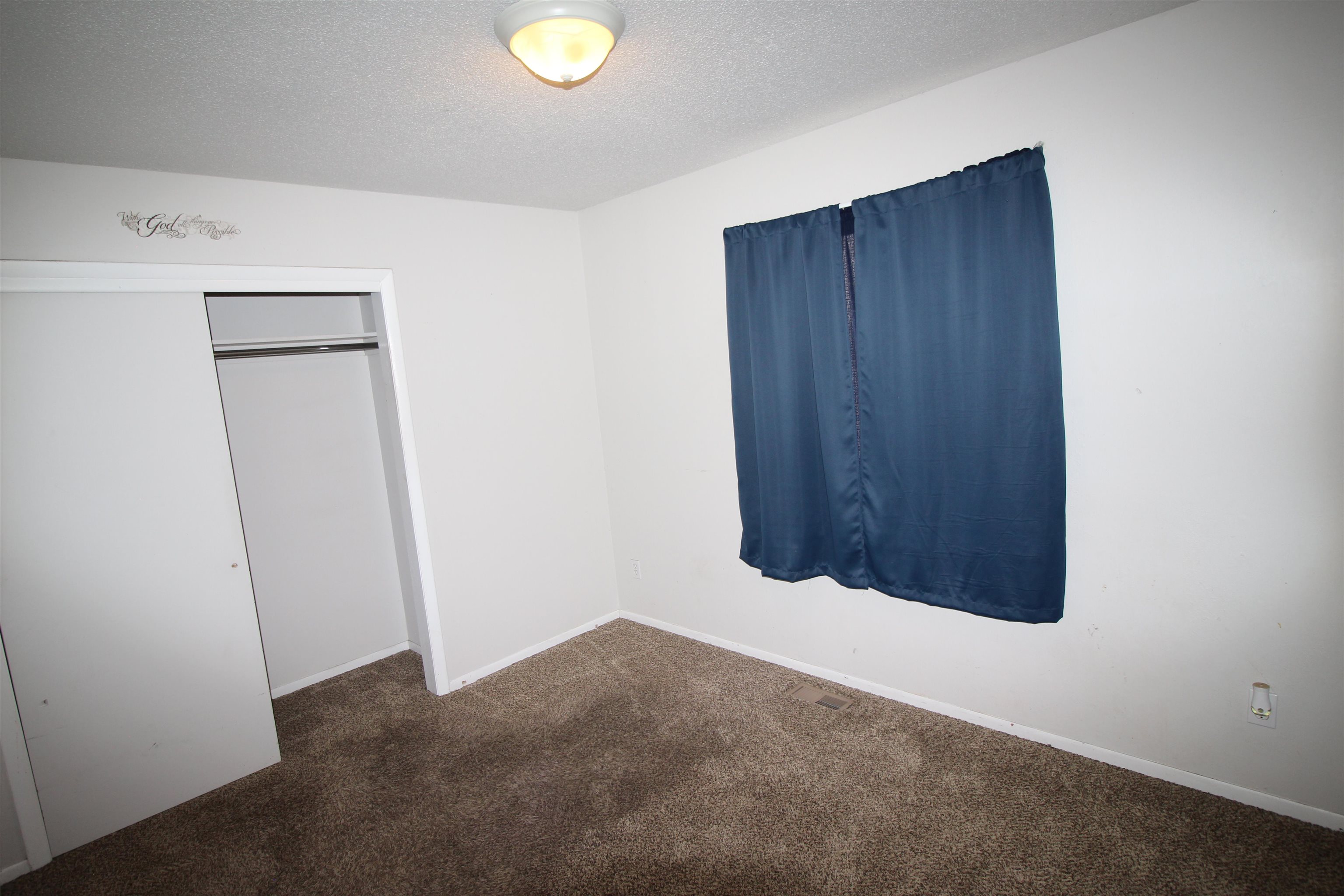 644 Highview Road Property Photo 10