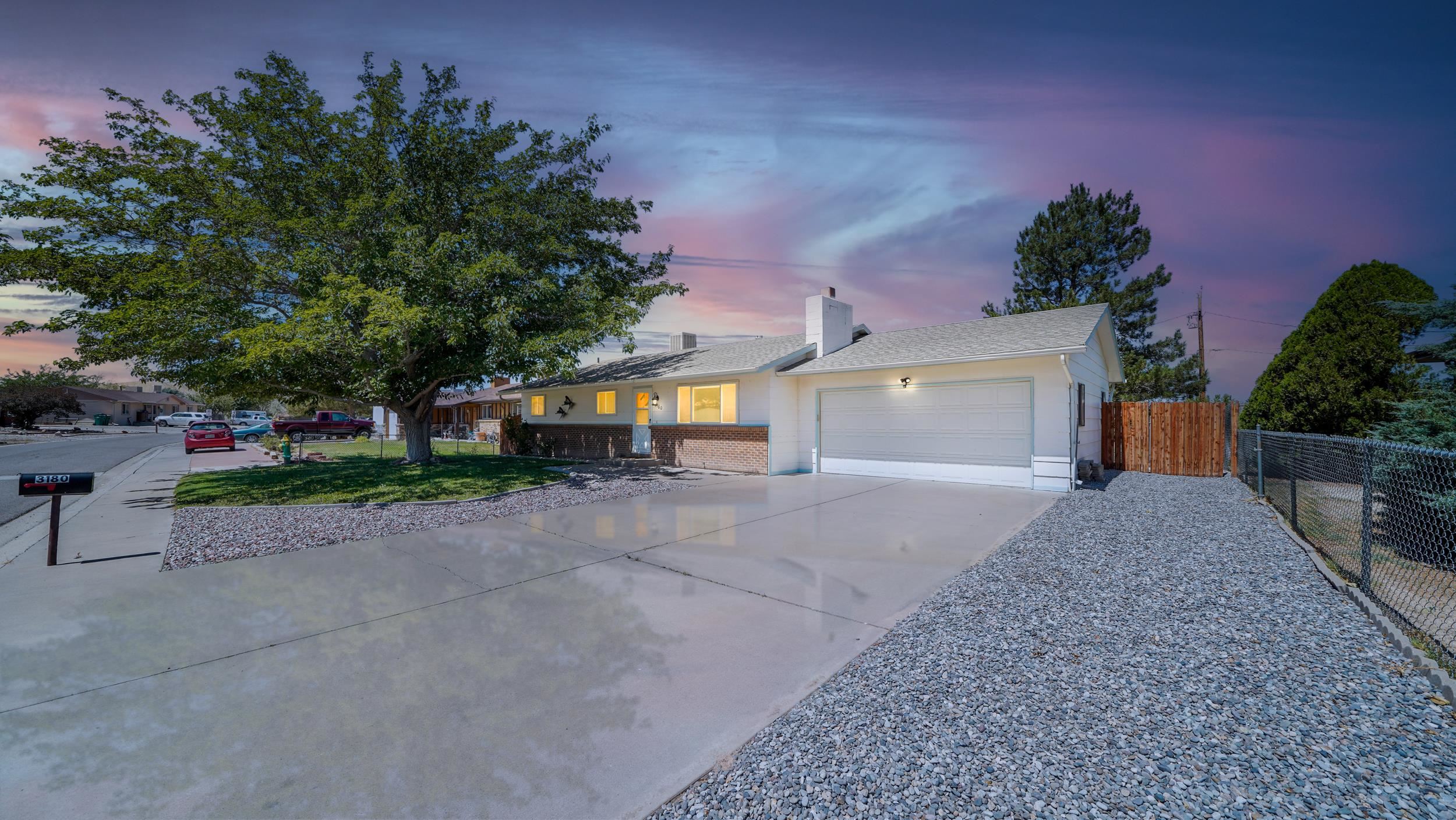 3180 William Drive Property Photo 1