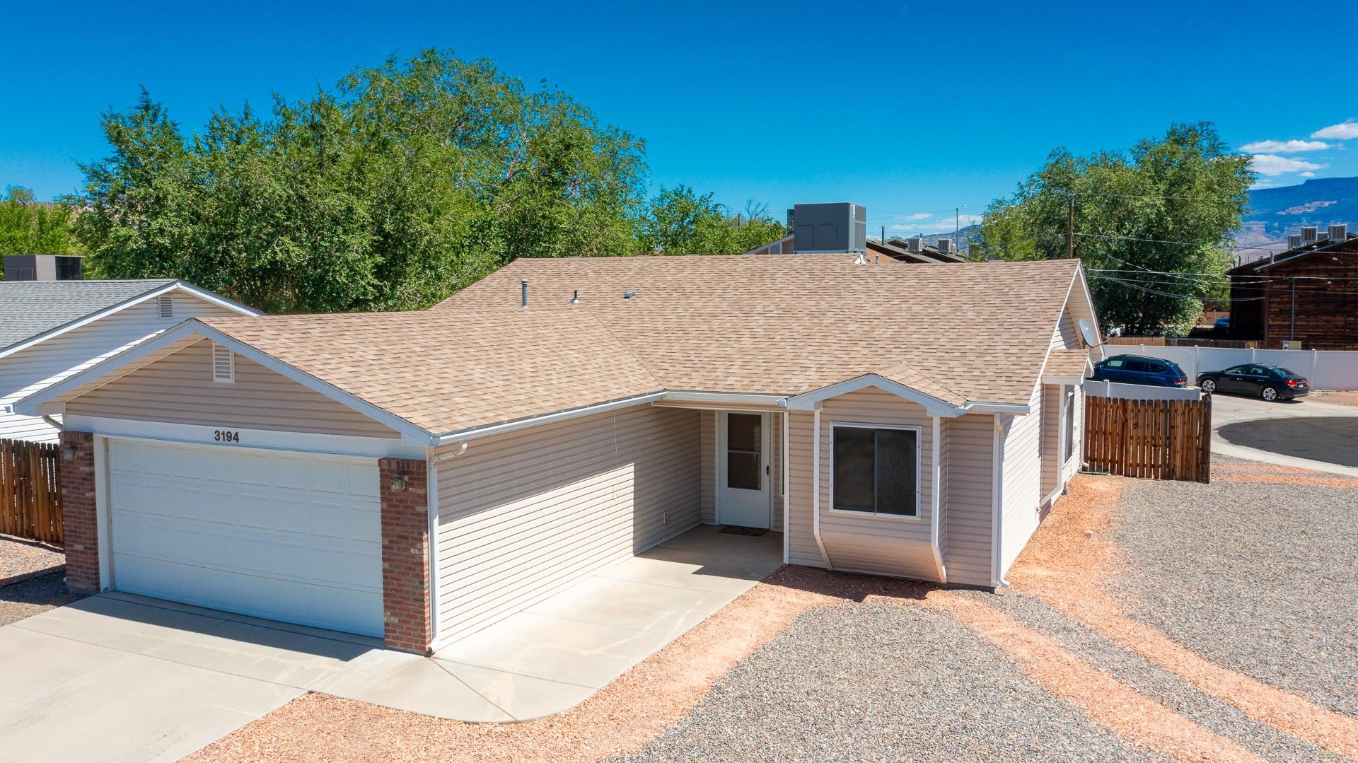 3194 Summit Court Property Photo 1