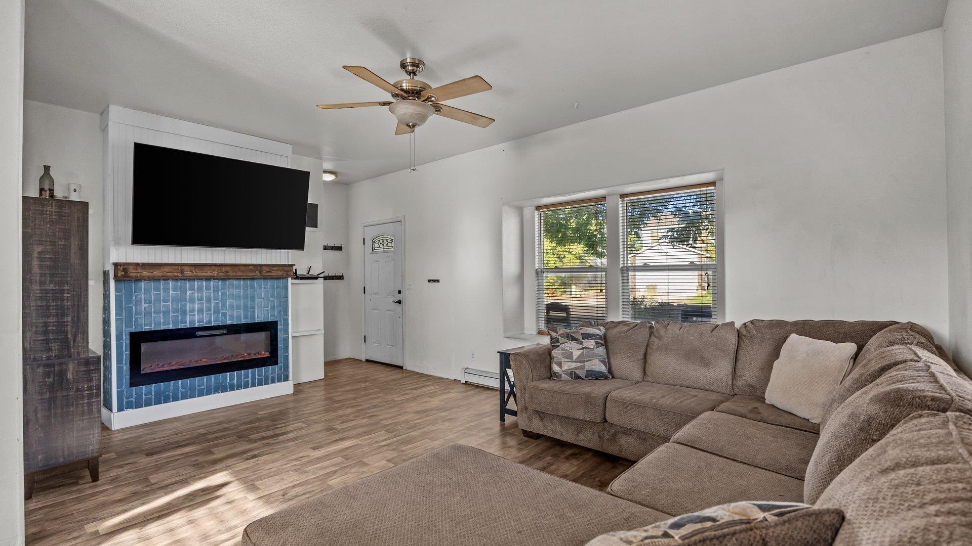 479 Gentle Winds Court Property Photo 4