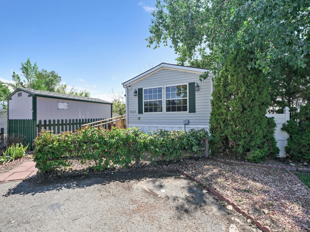 3265 Friendship Drive Property Photo 1