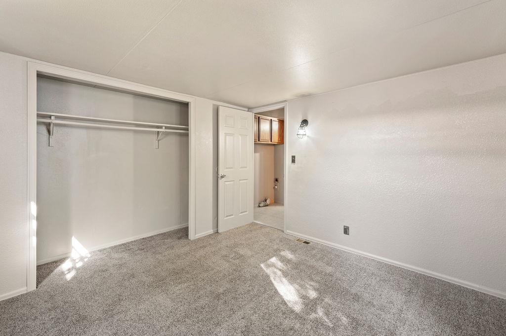 825 E Ottley Avenue Property Photo 13
