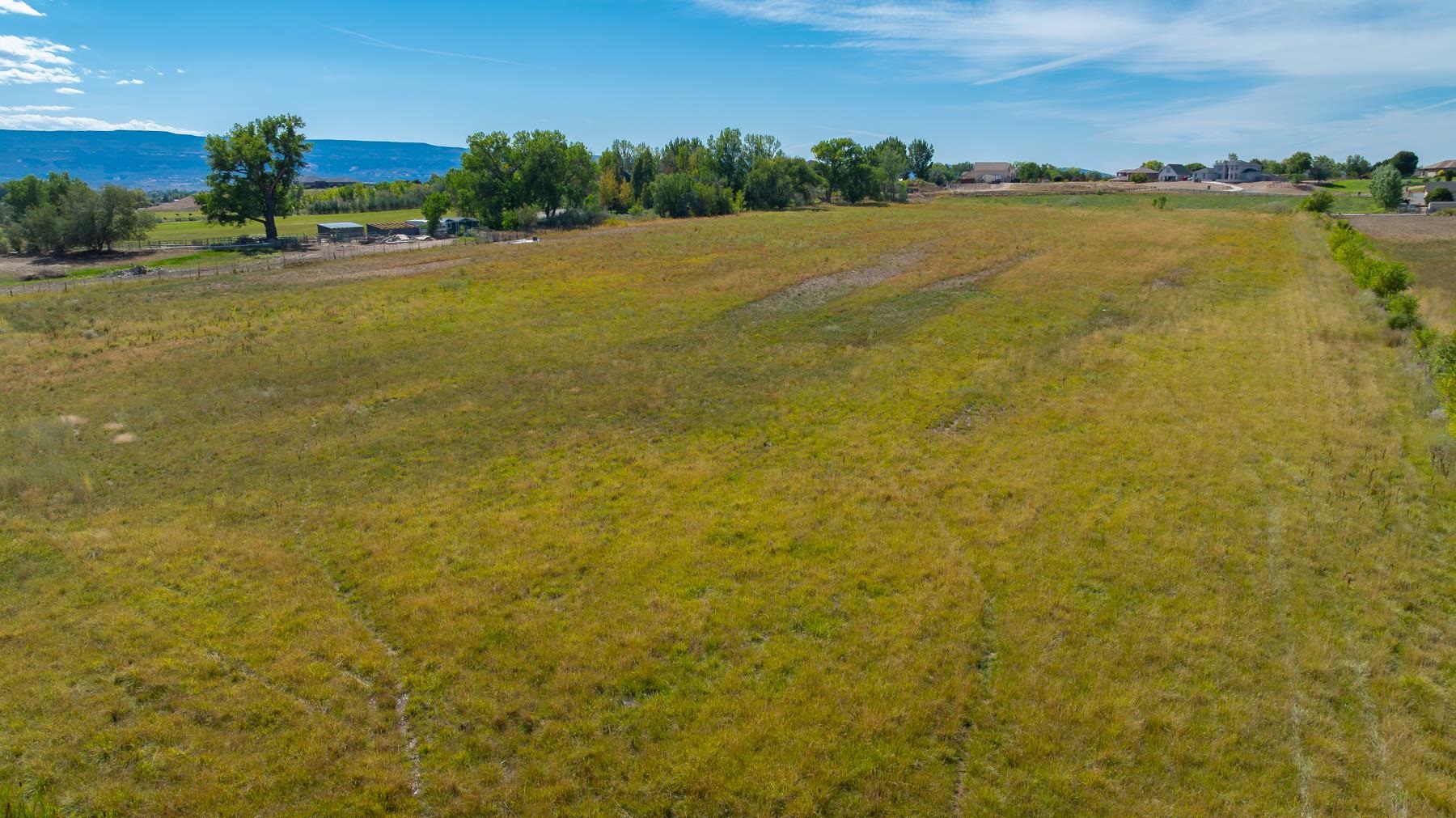 1403 19 Road Property Photo 1