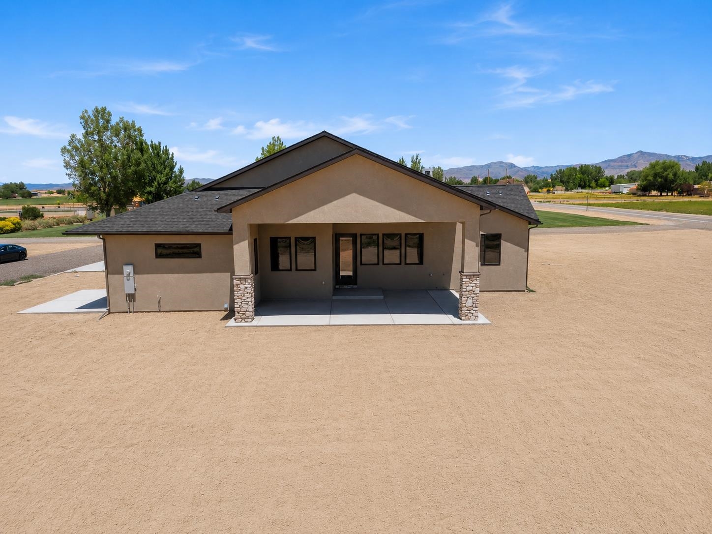1193 B 22 1/2 Road Property Photo 4