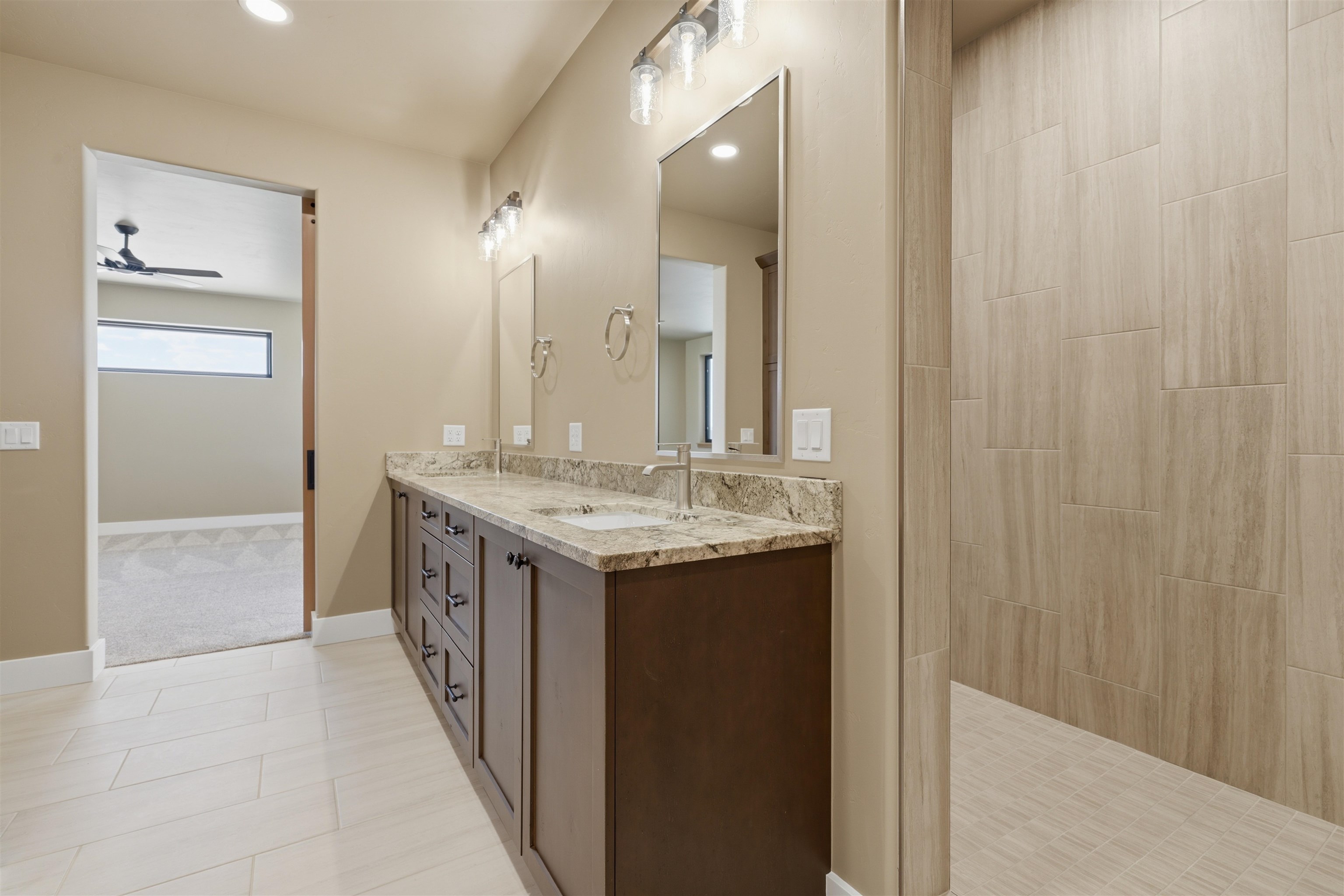 1193 B 22 1/2 Road Property Photo 24