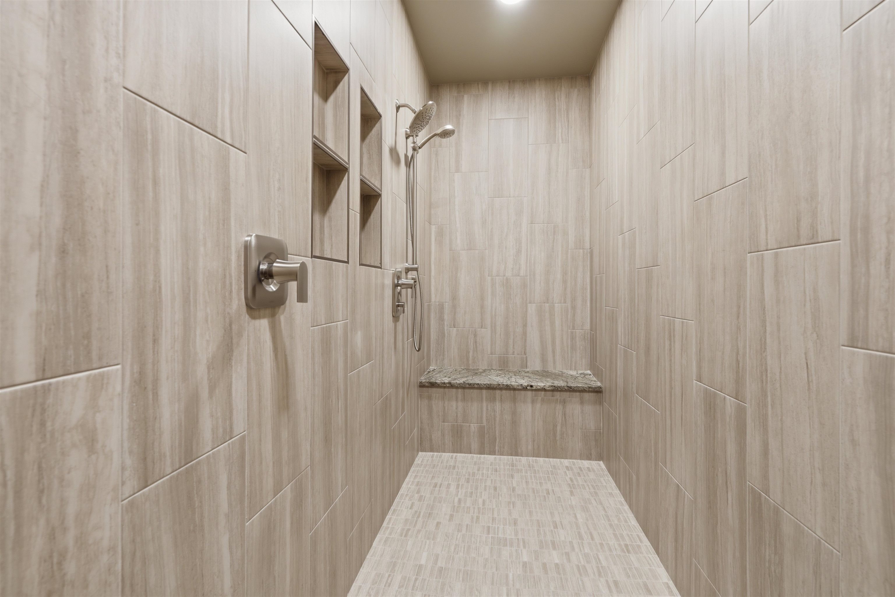 1193 B 22 1/2 Road Property Photo 25