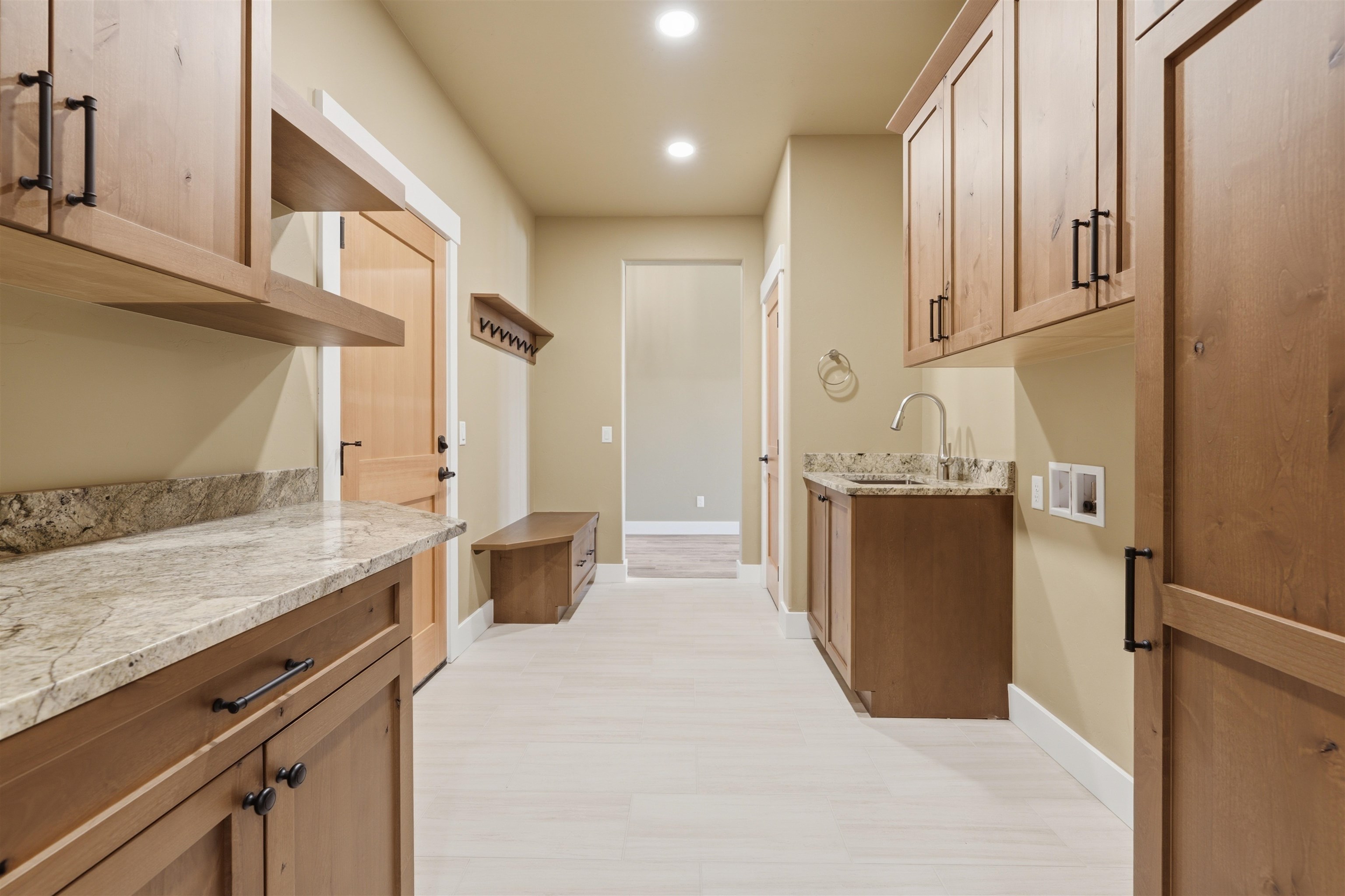 1193 B 22 1/2 Road Property Photo 27