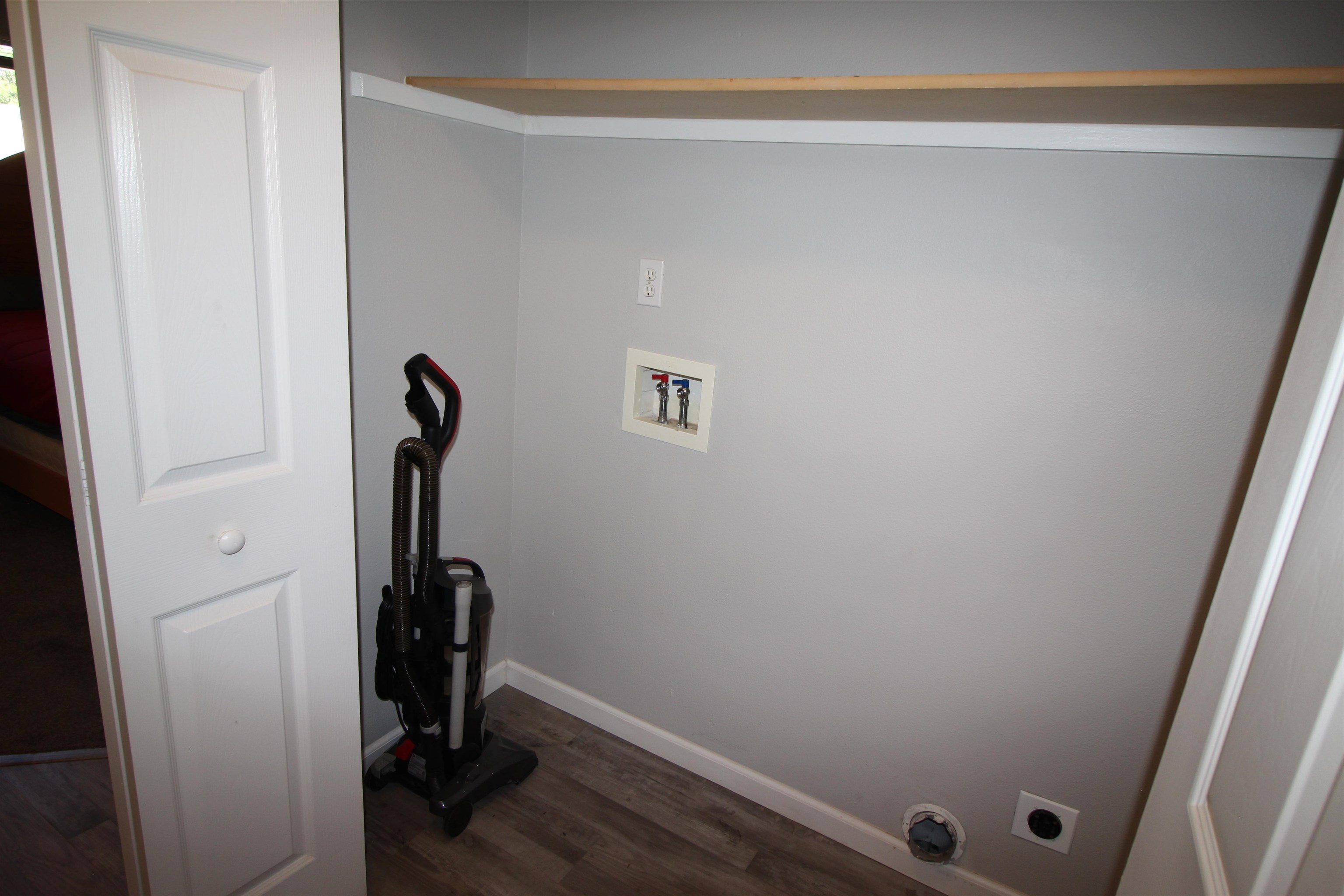 656 Laredo Court Property Photo 11