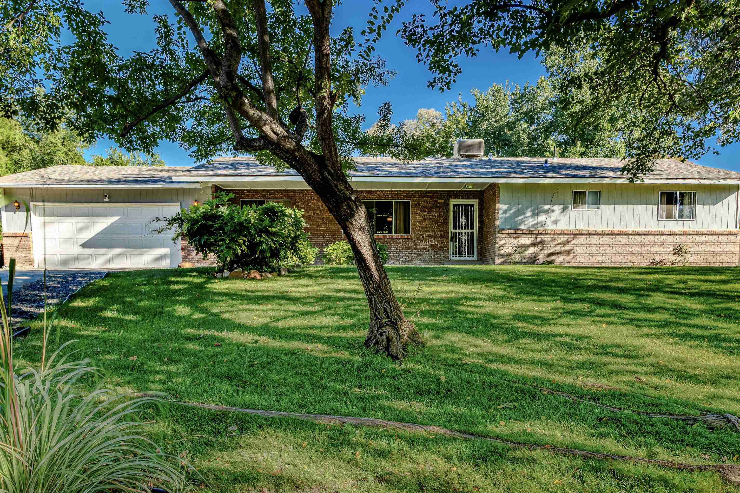 2683 Paradise Way Property Photo 1