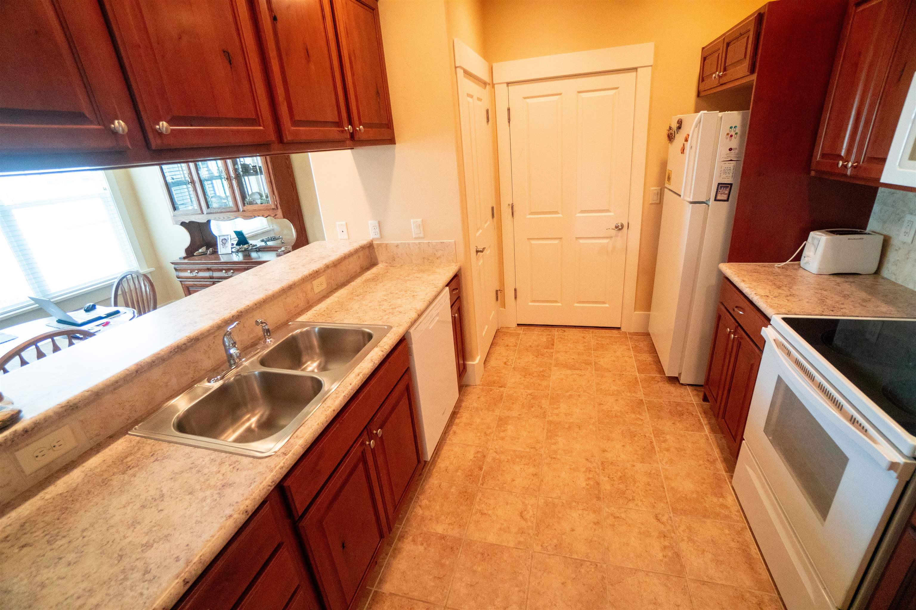 1111 Daisy Lane Property Photo 9