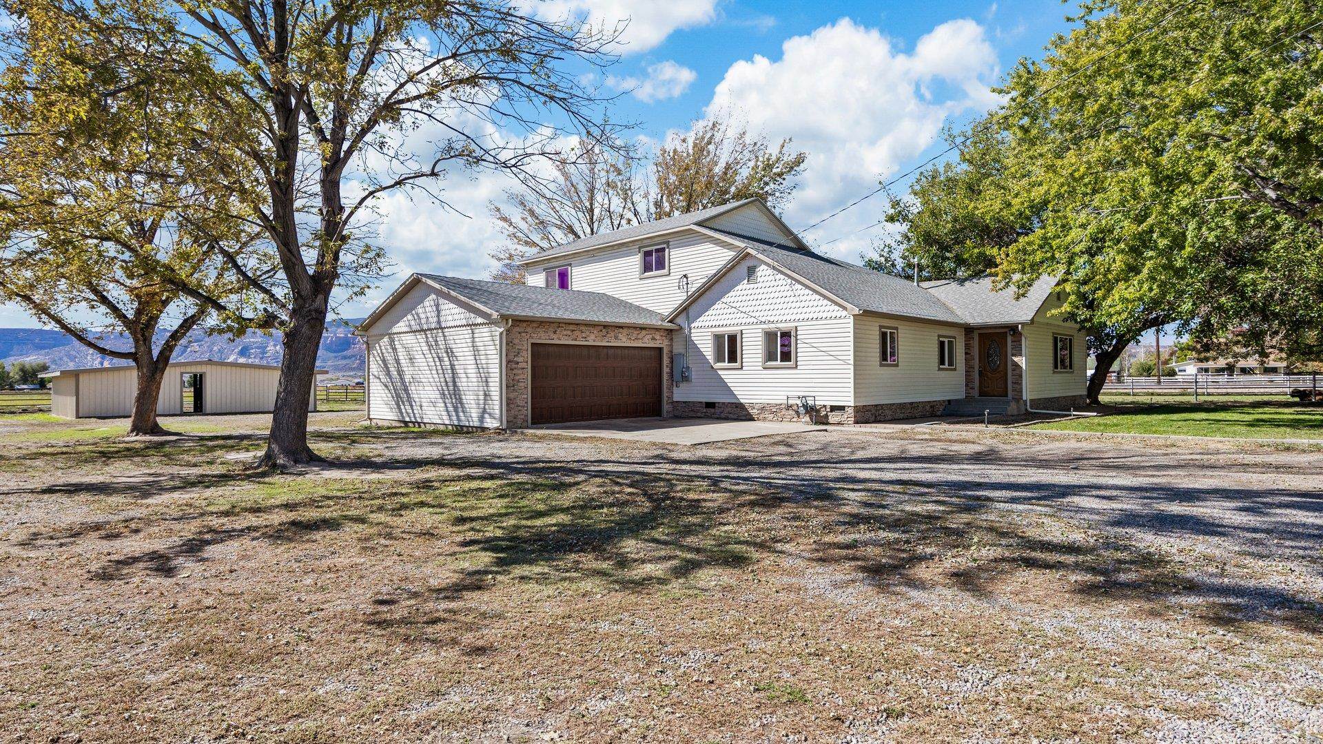 1903 J Road Property Photo 1