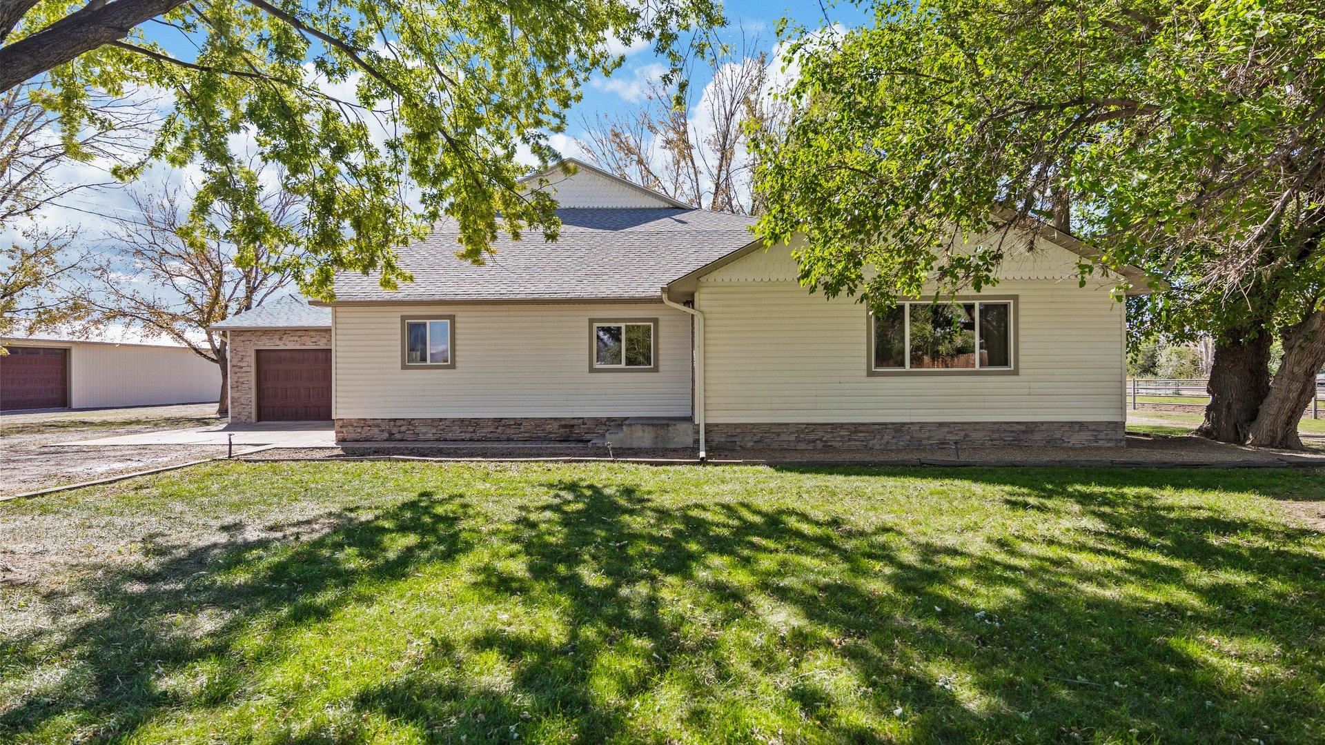 1903 J Road Property Photo 3