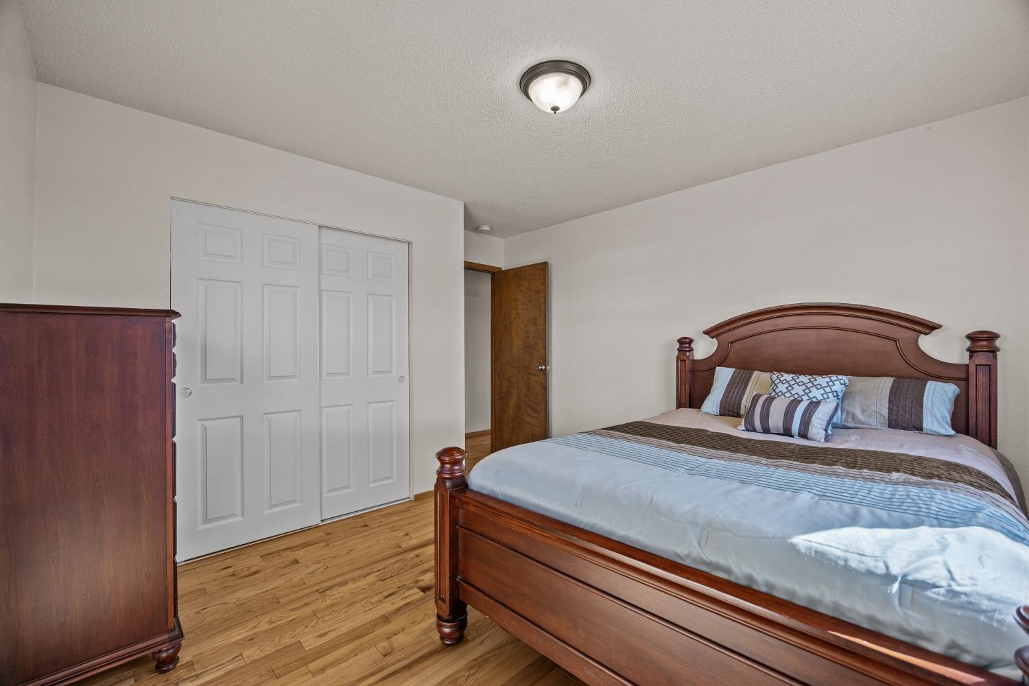 1903 J Road Property Photo 23