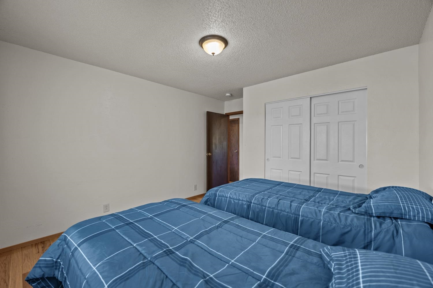 1903 J Road Property Photo 25
