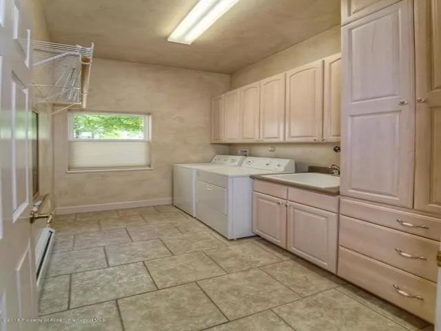 233 Meadow Creek Drive Property Photo 15
