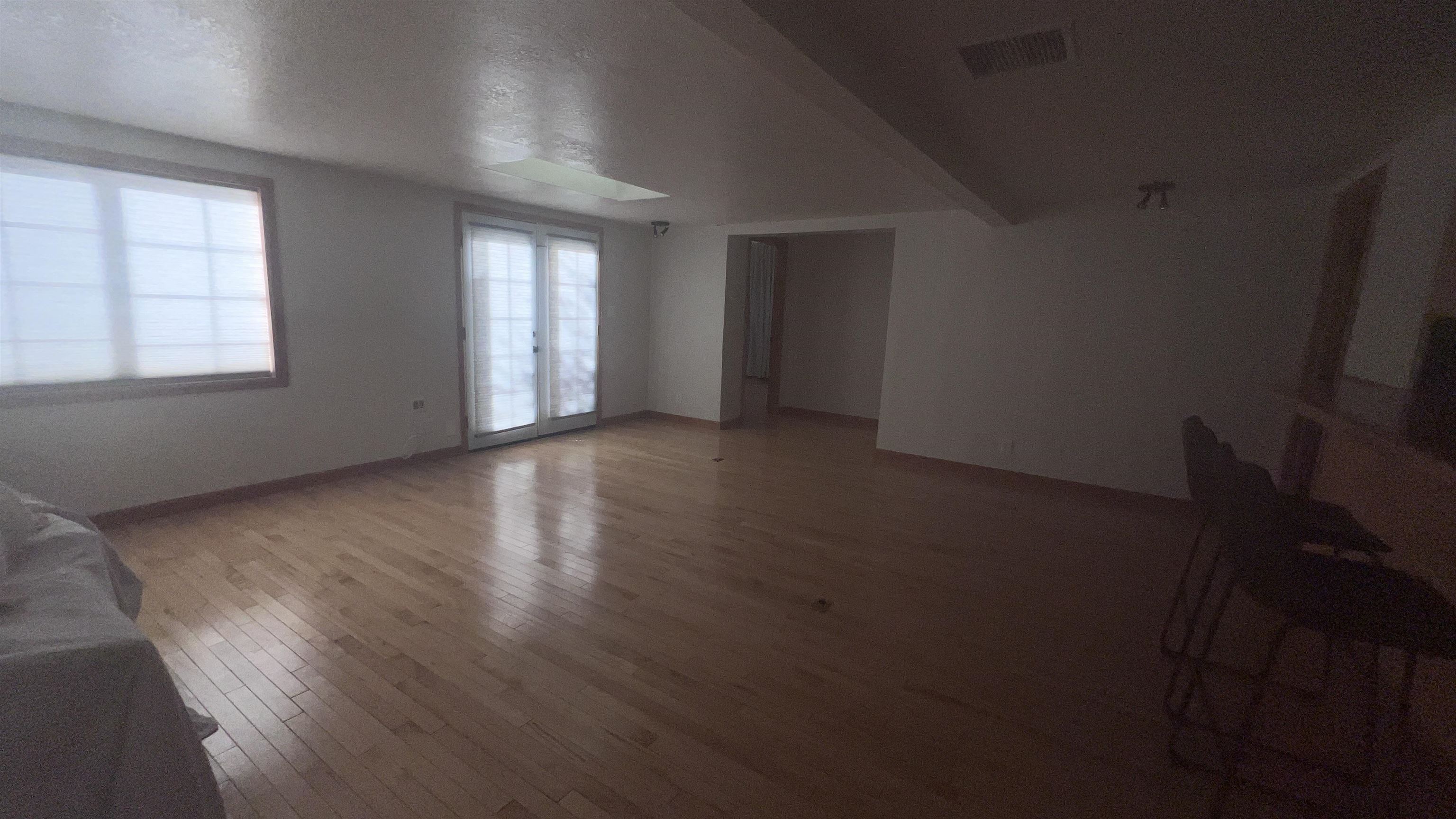 697 27 1/2 Court Property Photo 28
