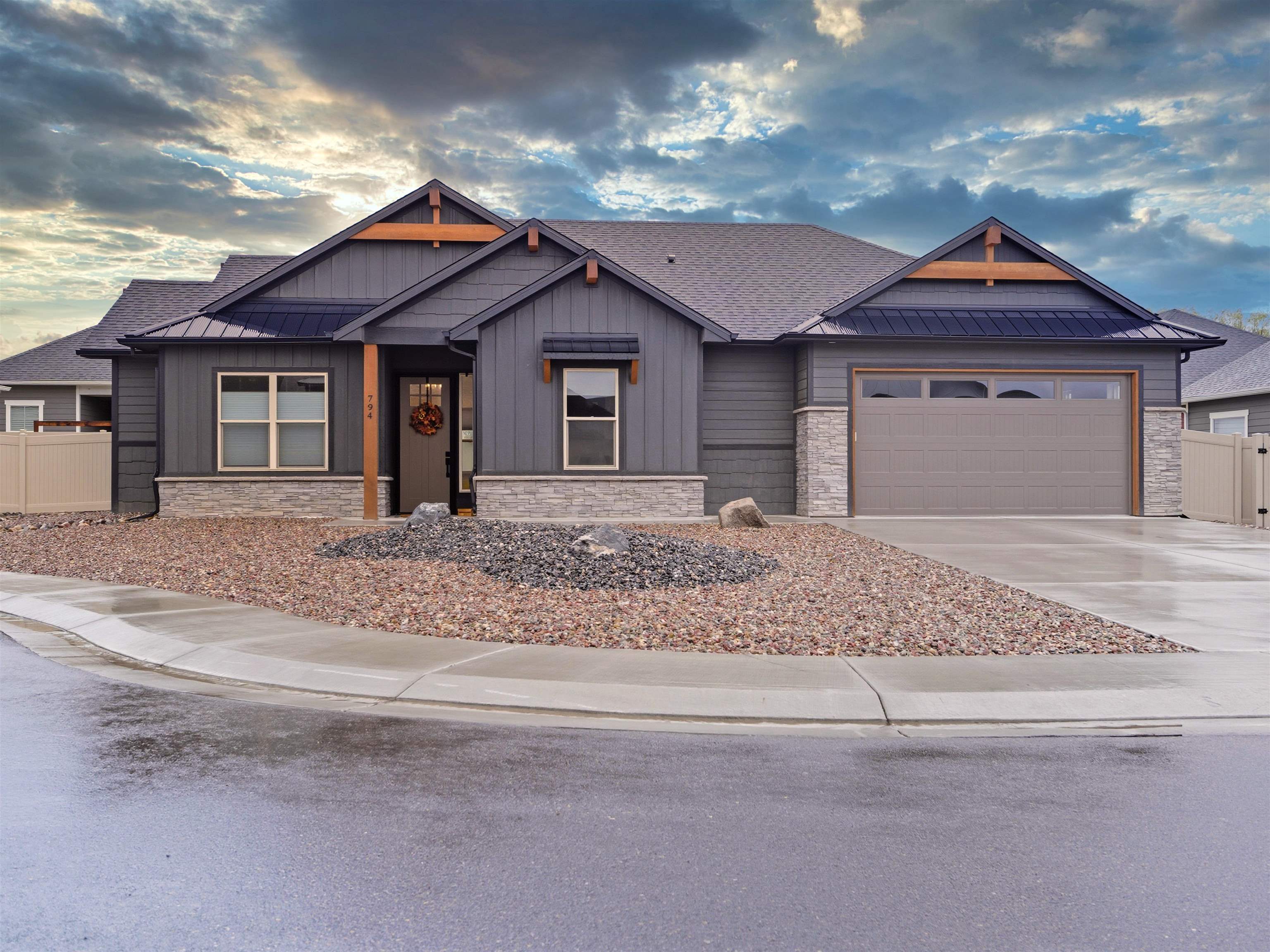 794 Concho Court Property Photo 1