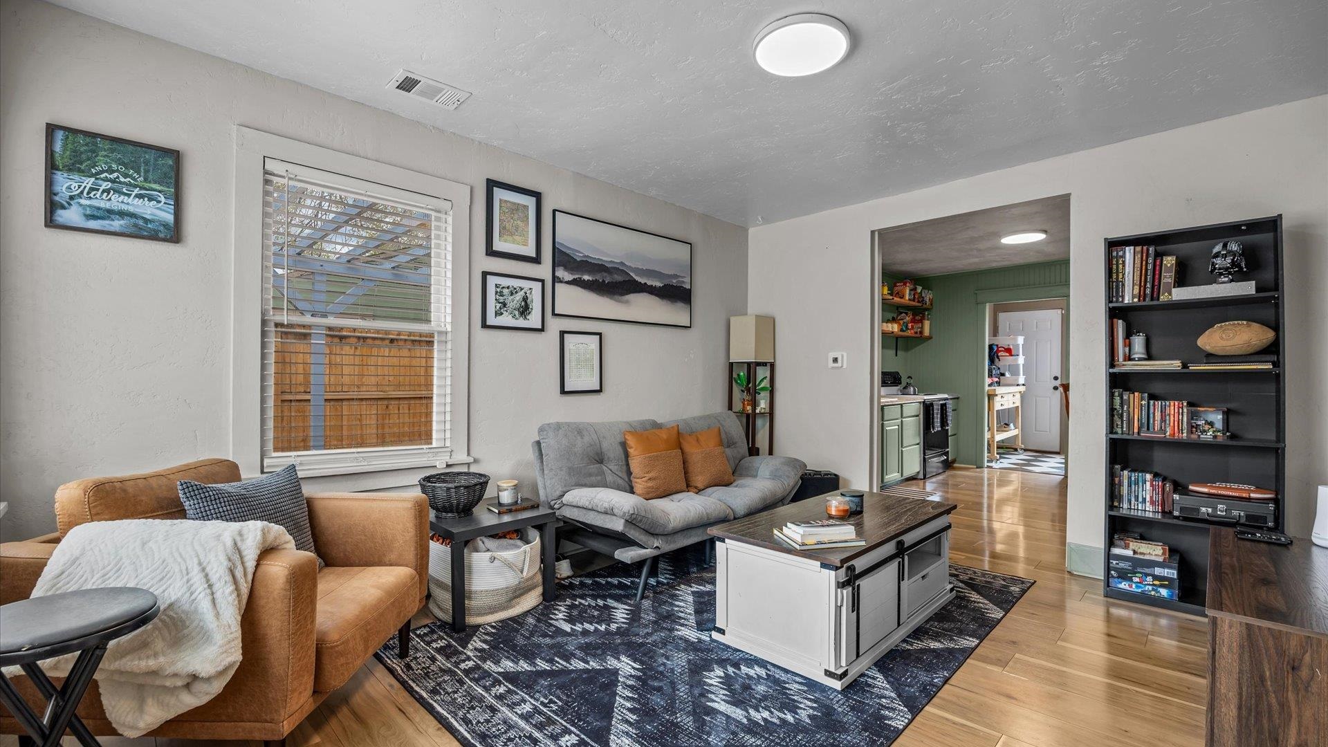 296 Cherry Lane Property Photo 4