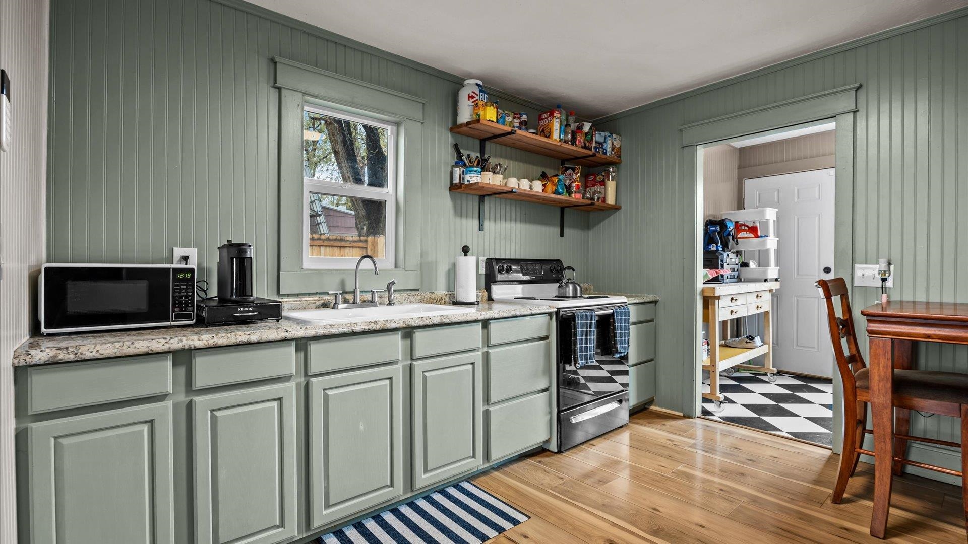 296 Cherry Lane Property Photo 6