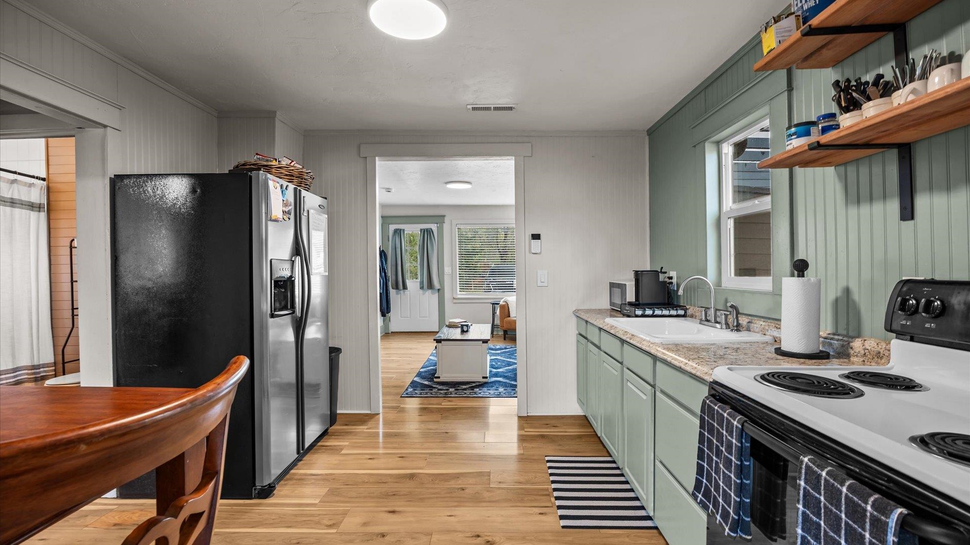 296 Cherry Lane Property Photo 7