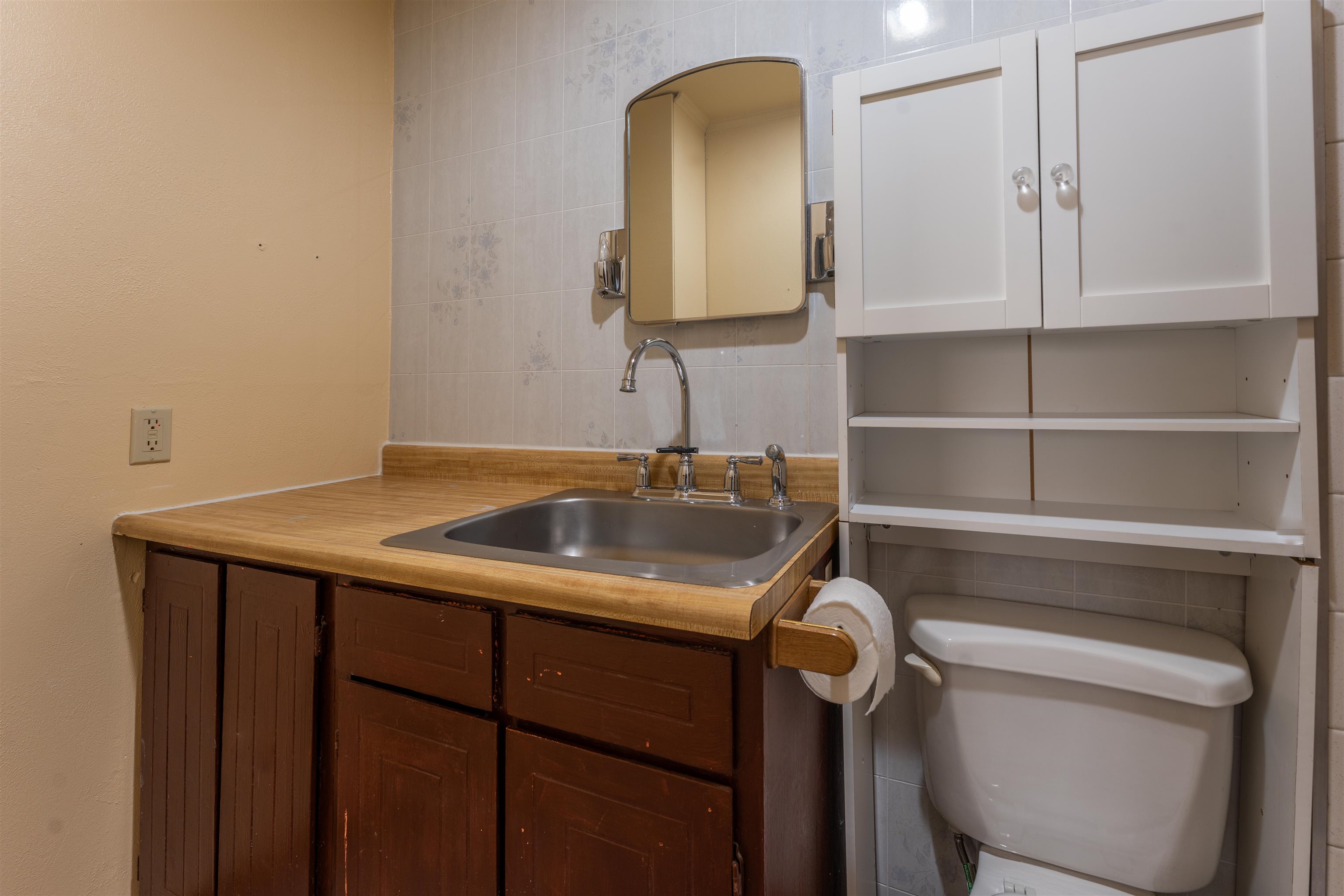 642 Highview Road Property Photo 12