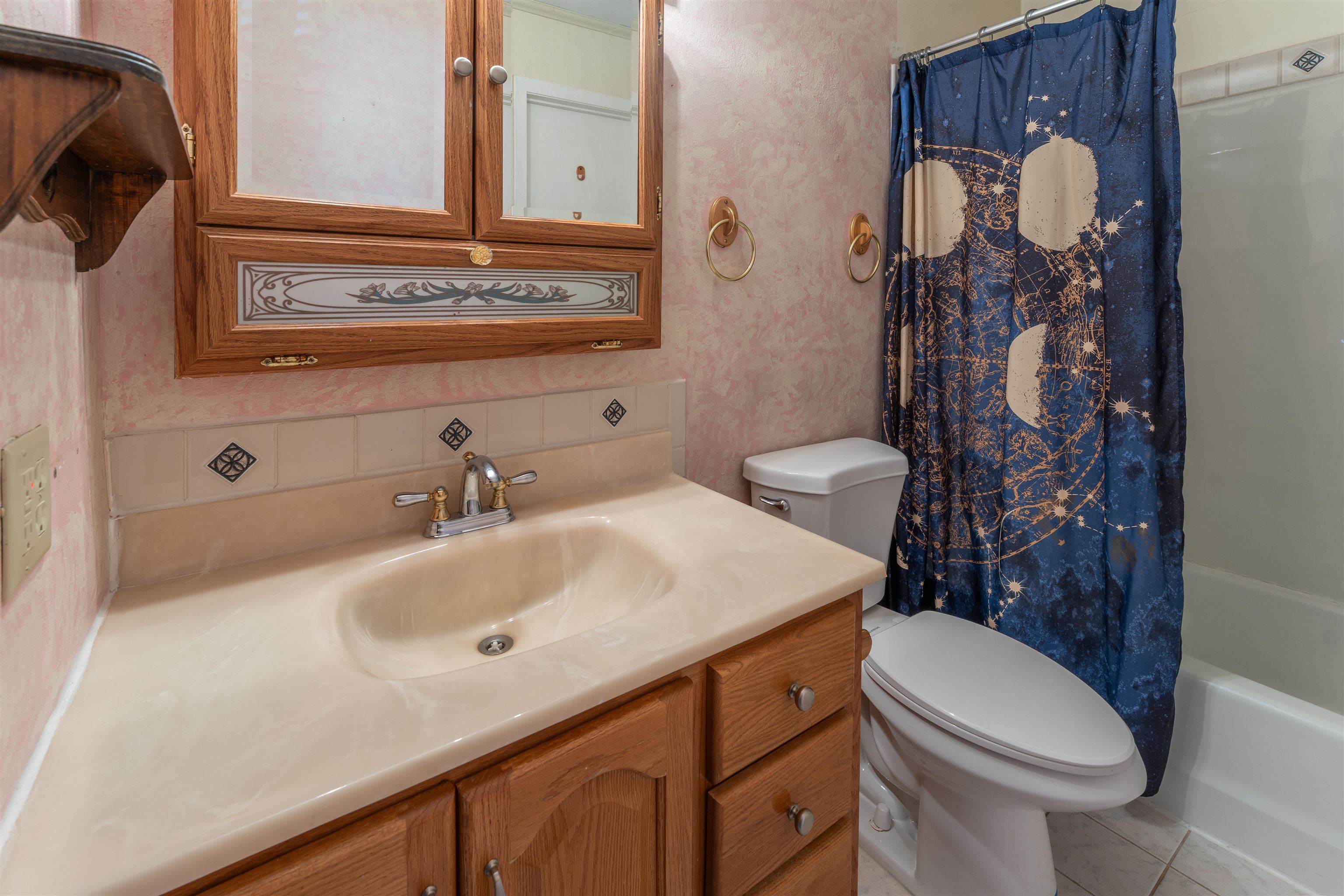 642 Highview Road Property Photo 17