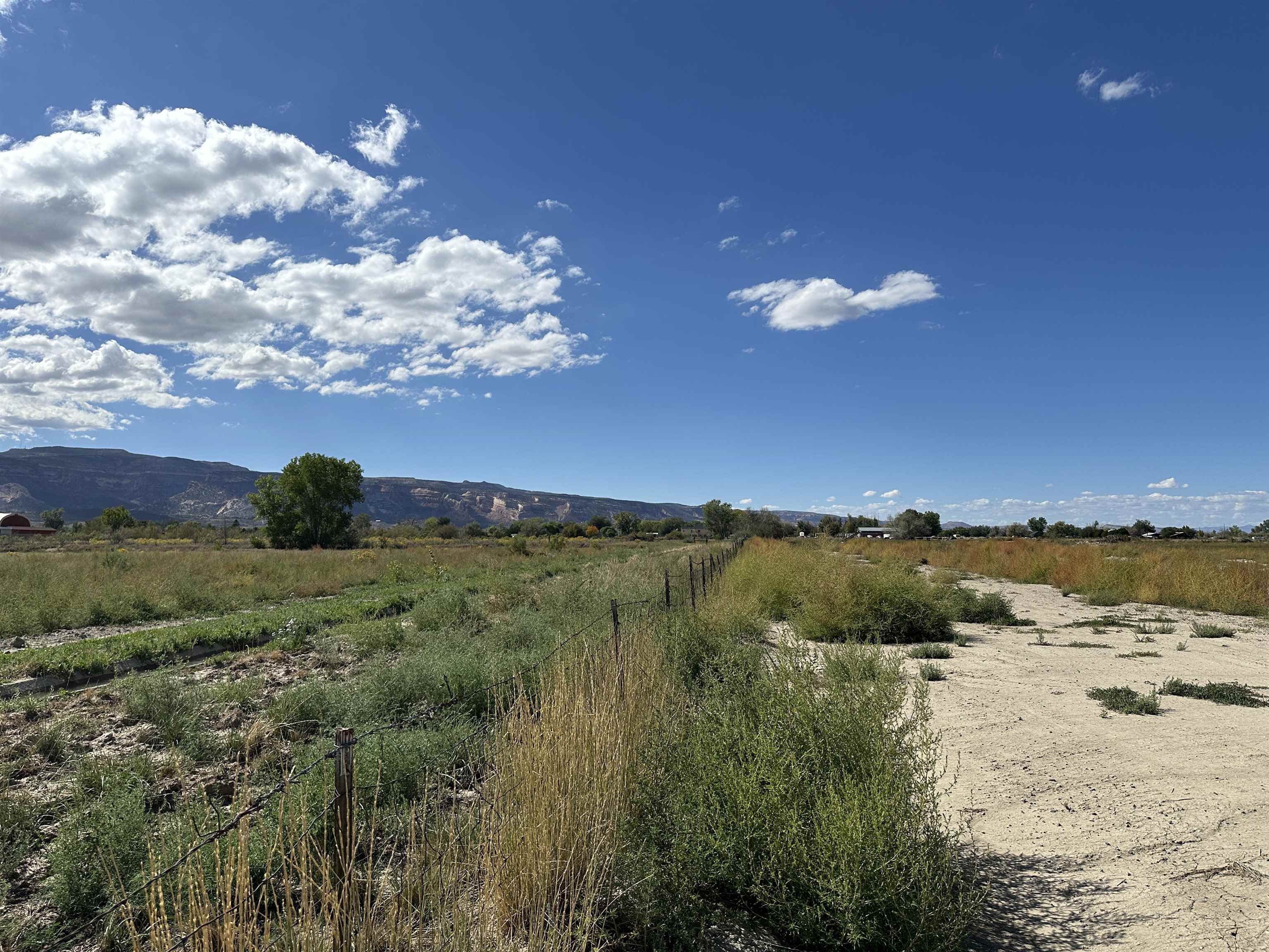 2120 H 1/2 Road Property Photo 1