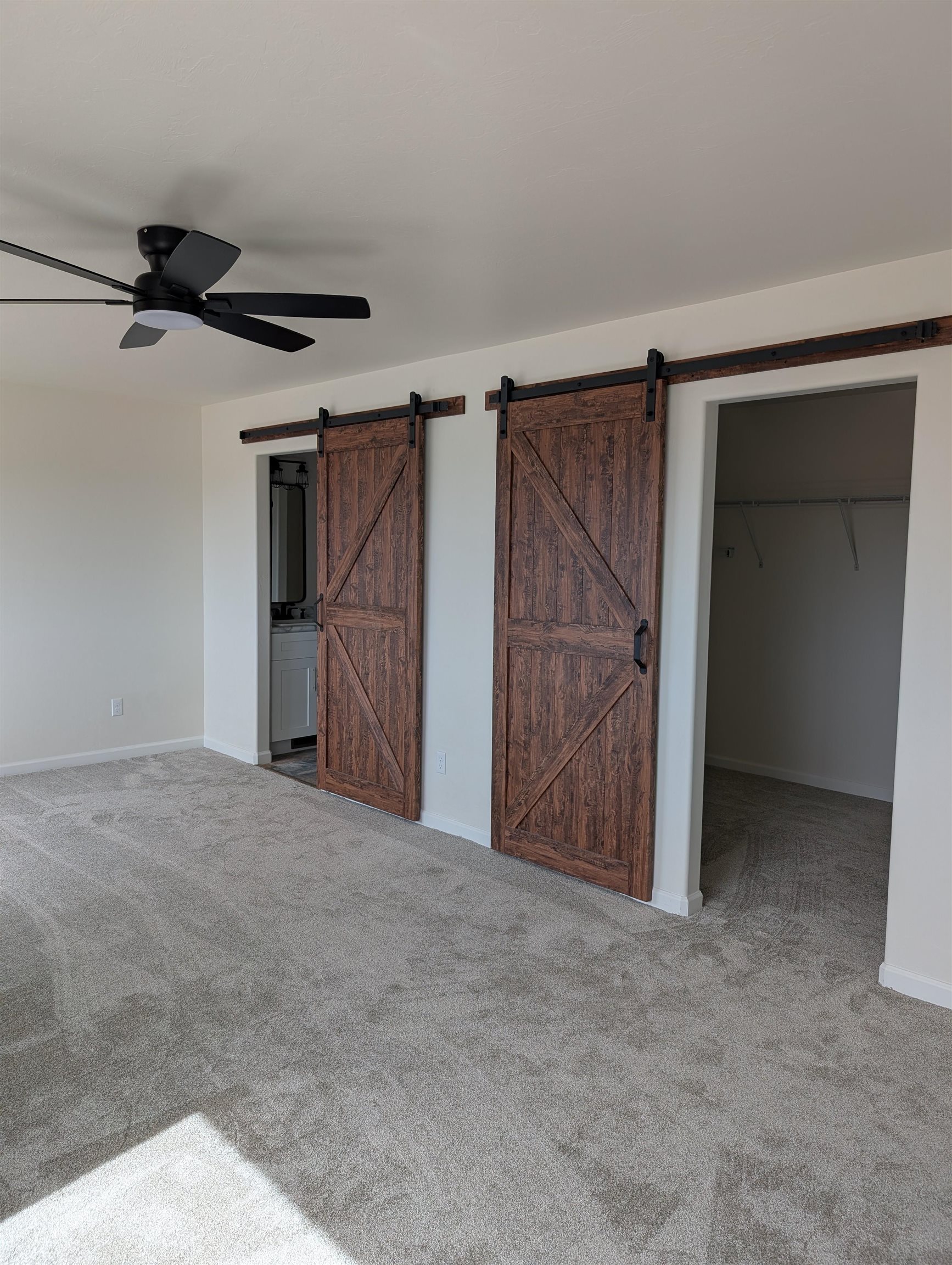 20194 Lilac Lane Property Photo 8