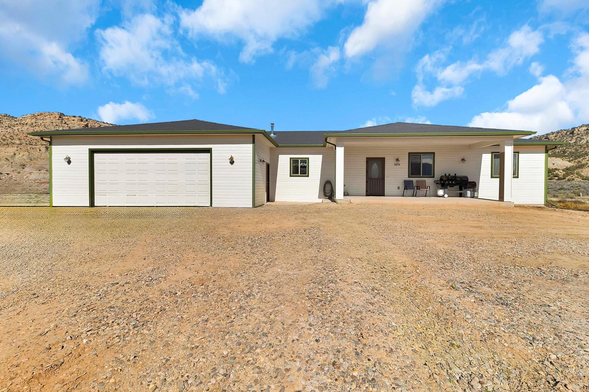 15078 45 1/2 Road Property Photo 1