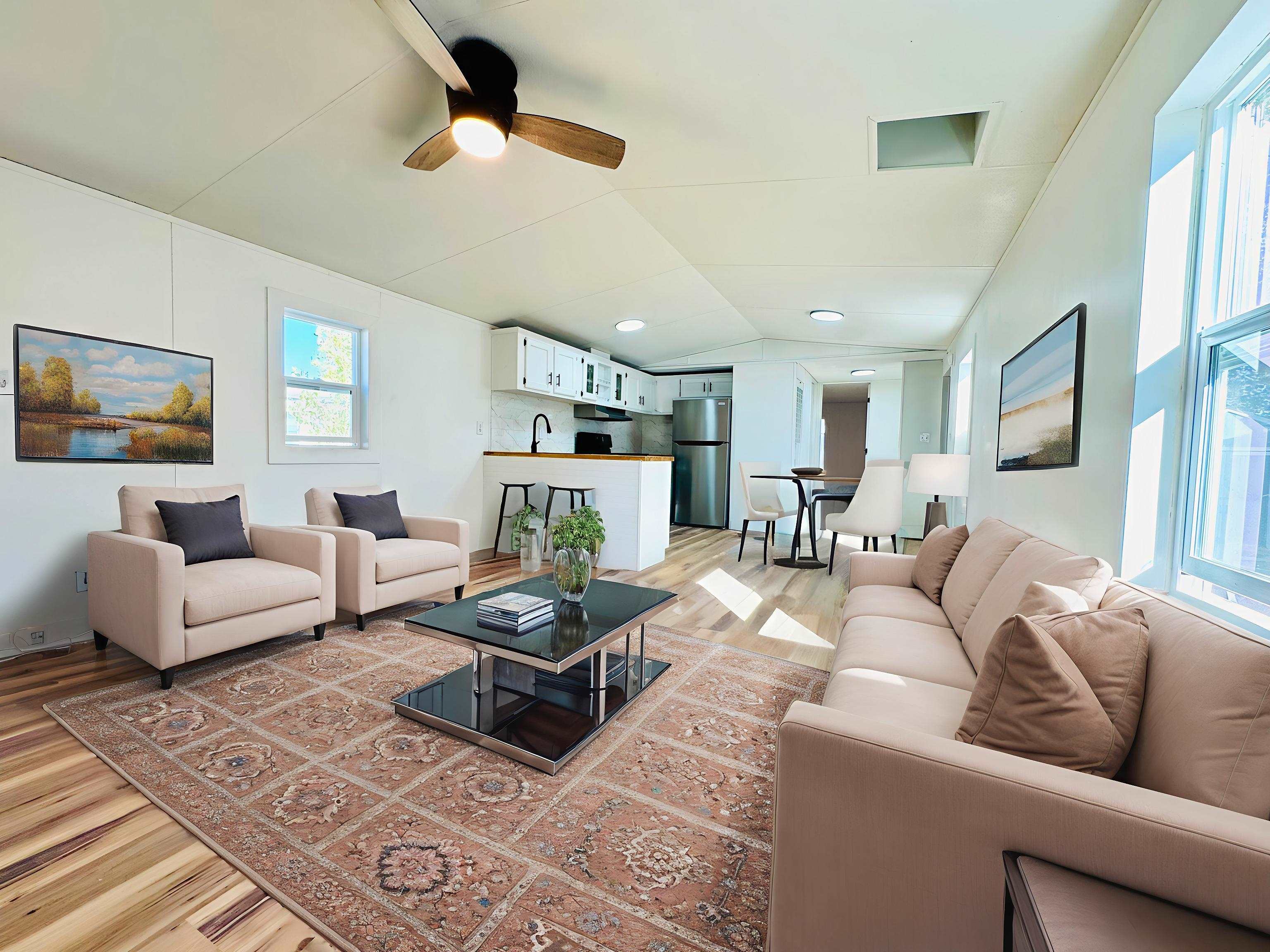 2990 1/2 Globe Willow Avenue Property Photo 12