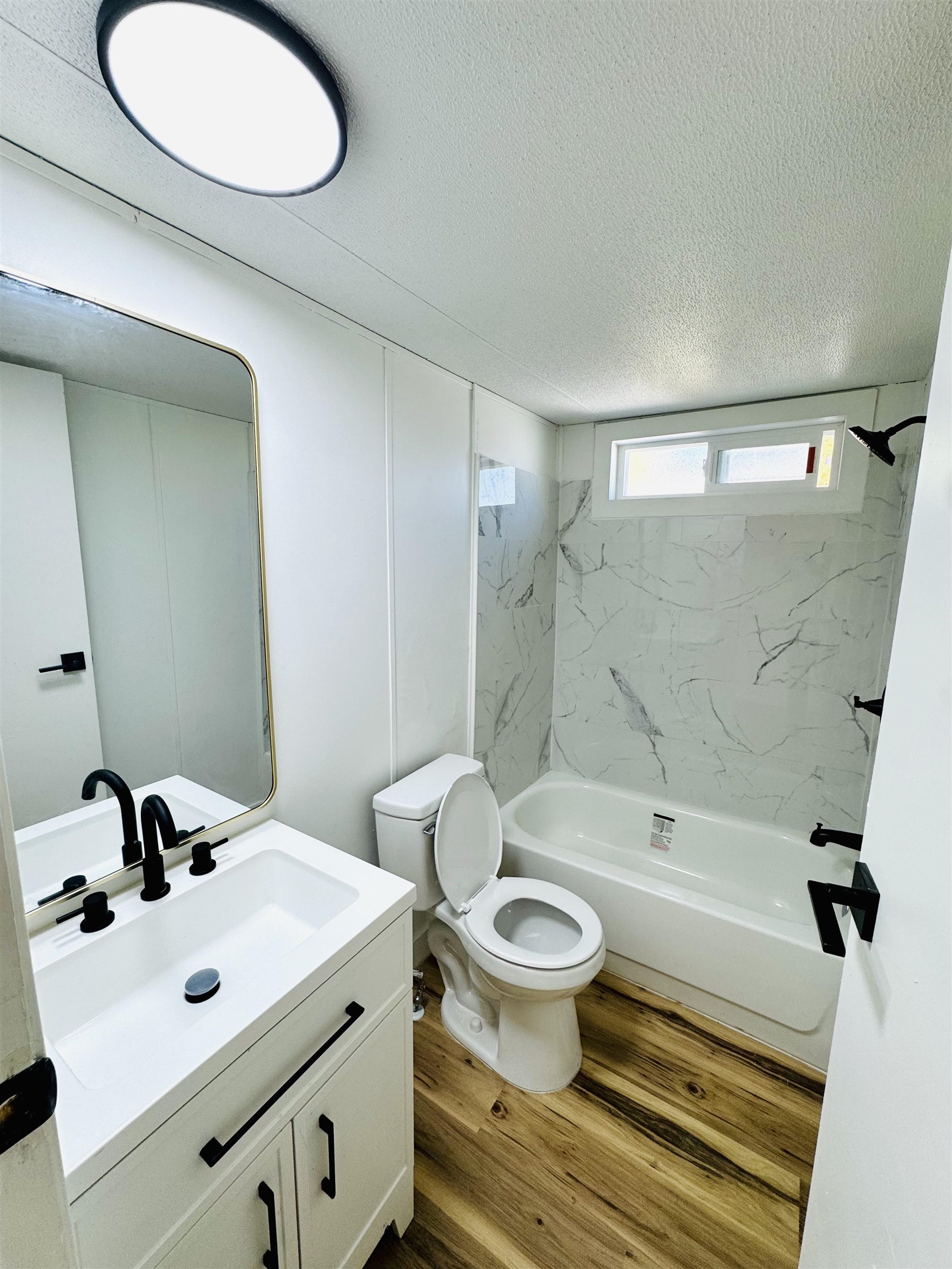 2990 1/2 Globe Willow Avenue Property Photo 21