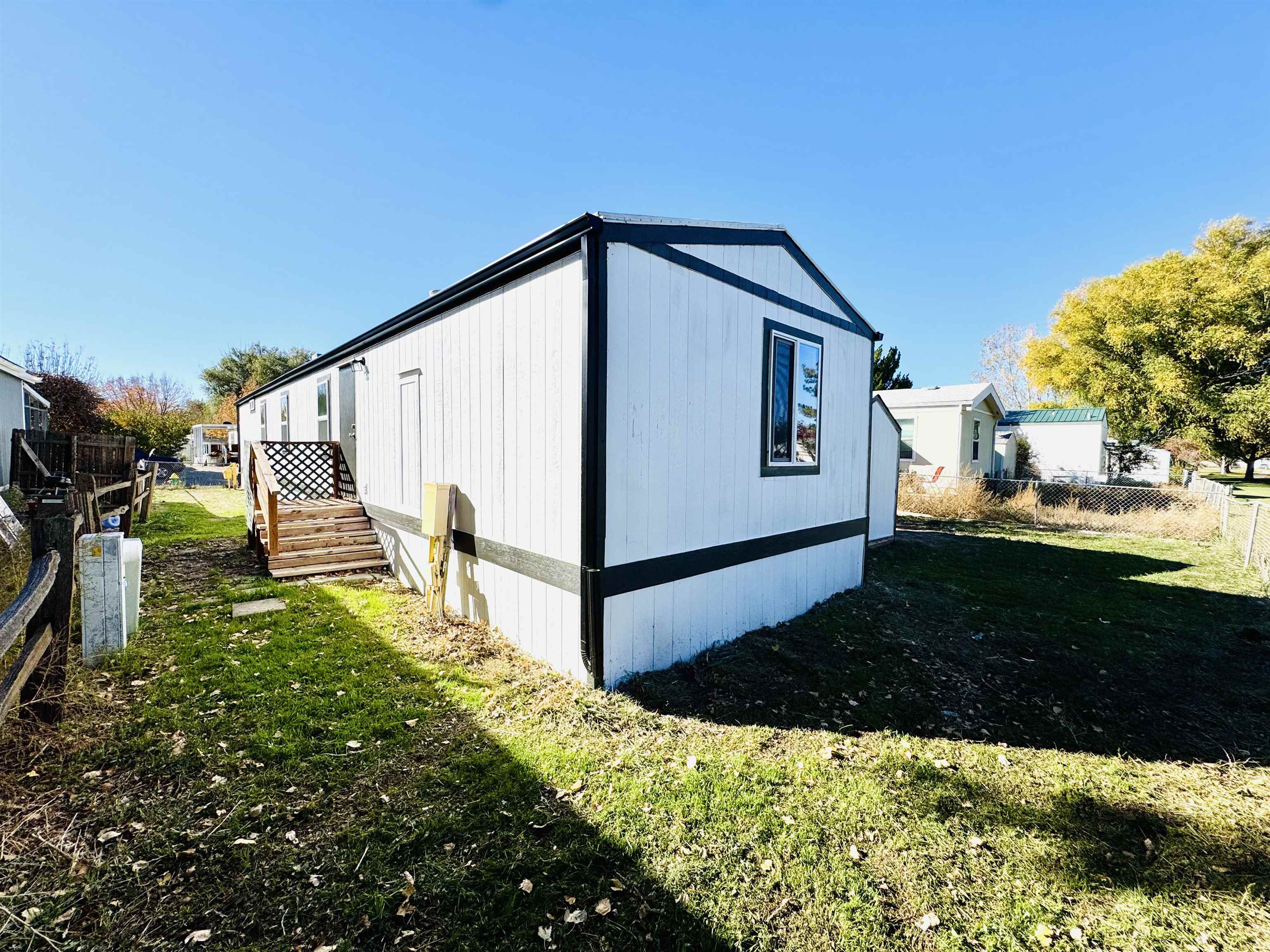 2990 1/2 Globe Willow Avenue Property Photo 31