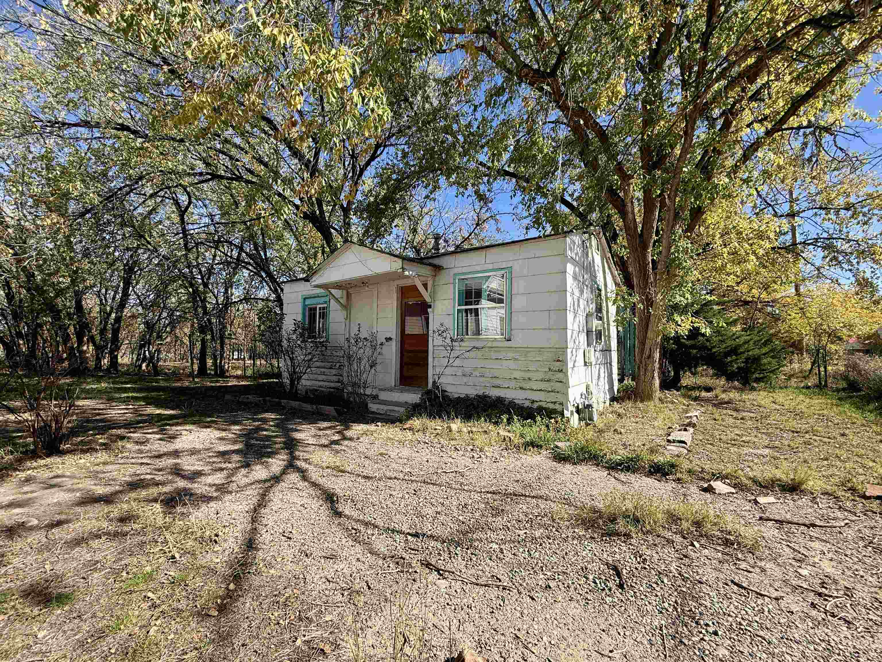 1102 Santa Clara Avenue Property Photo 8