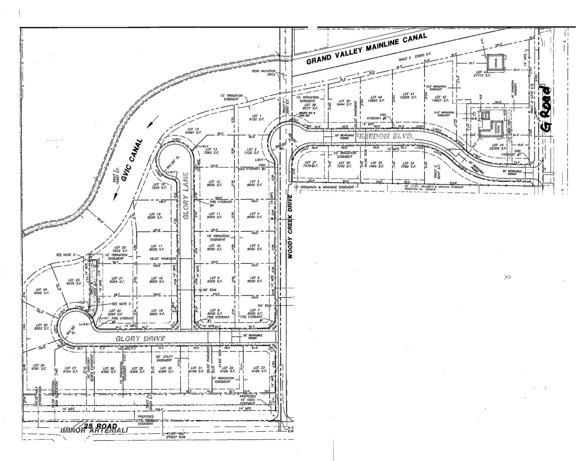 718 Glory Drive Property Photo 3
