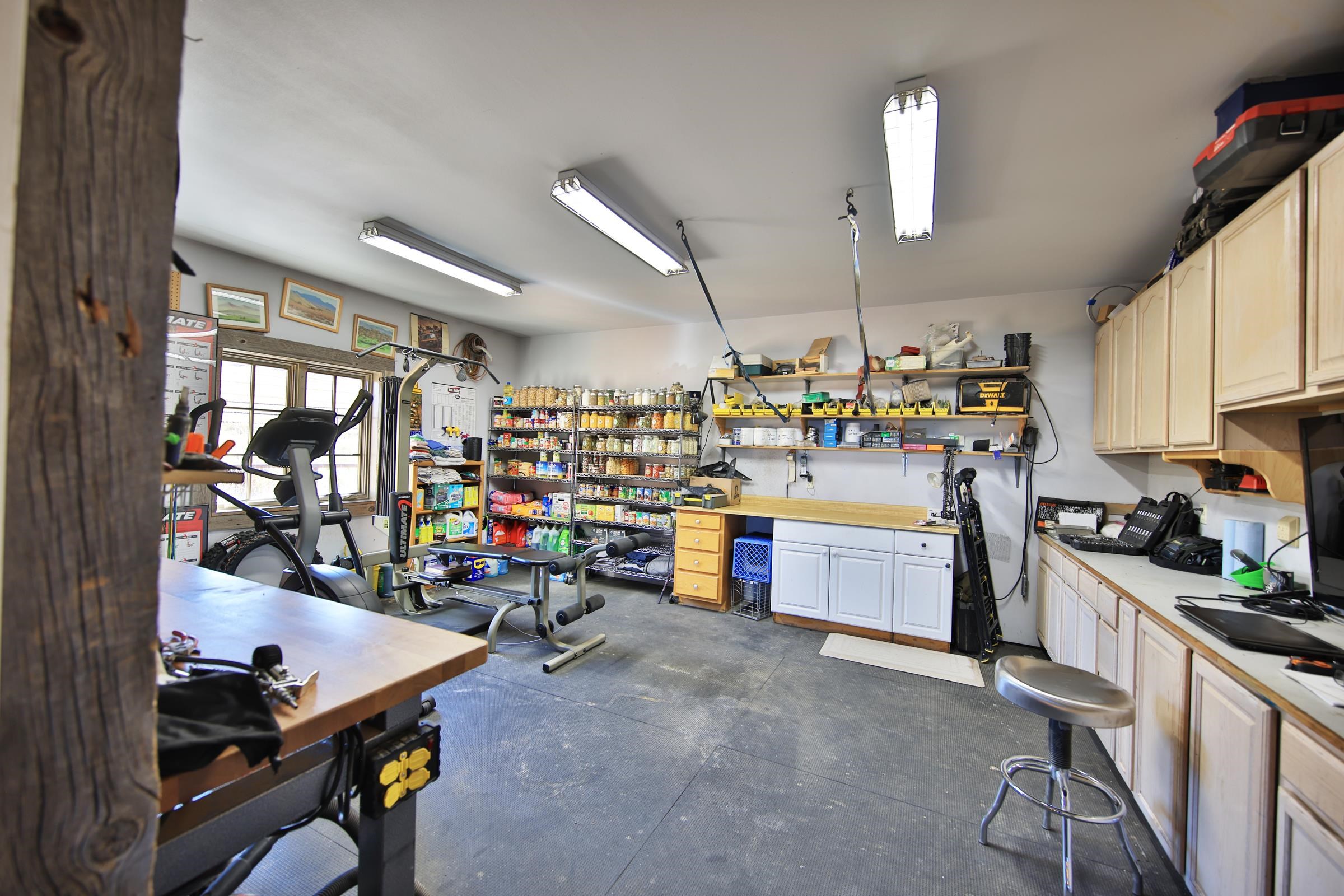 10497 54 7/10 Road Property Photo 21