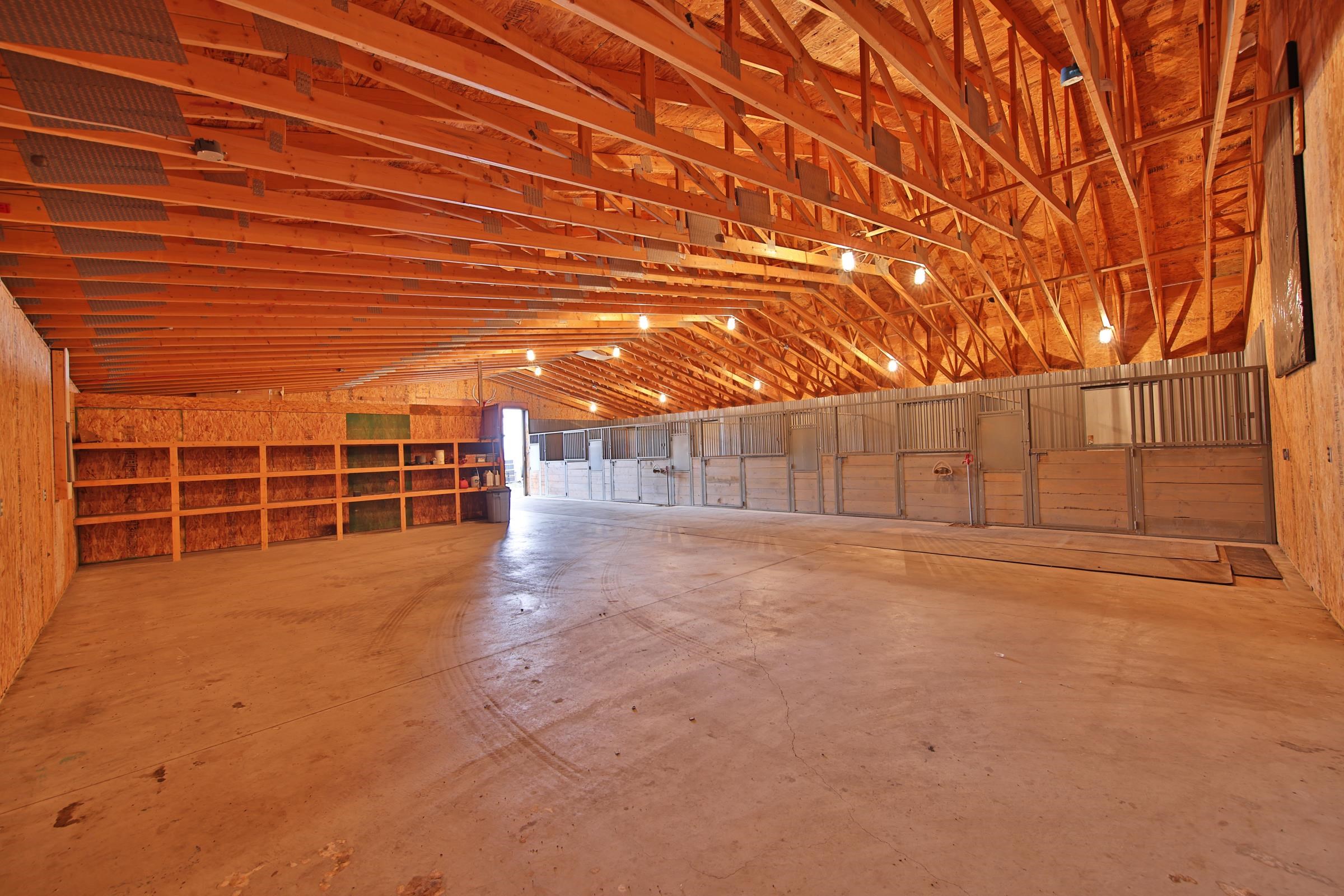 10497 54 7/10 Road Property Photo 31