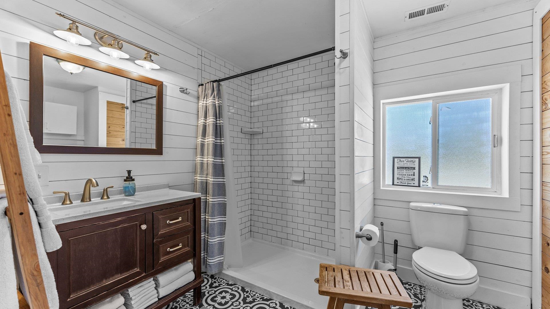 3364 E 1/4 Road Property Photo 9