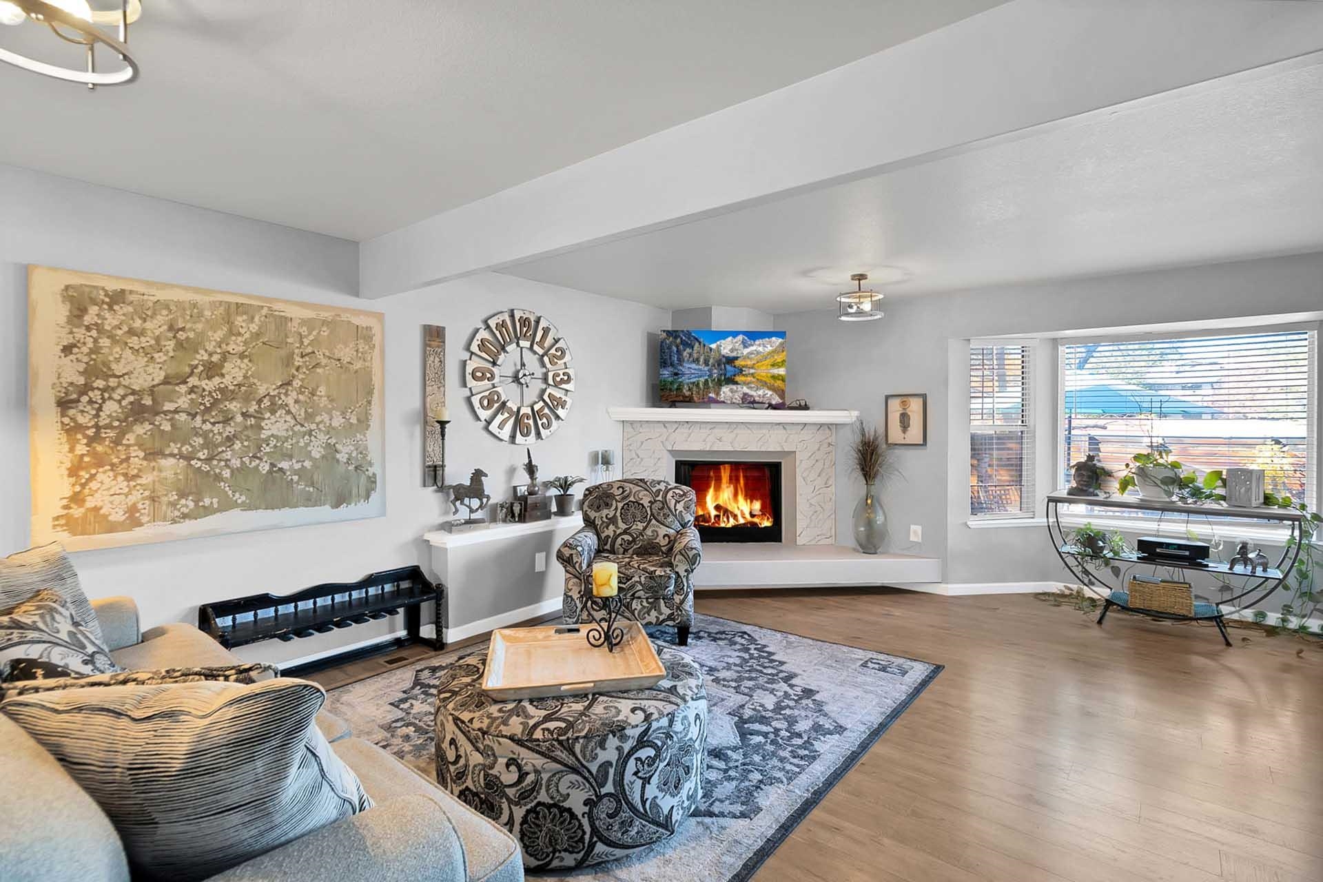 381 Explorer Court Property Photo 5