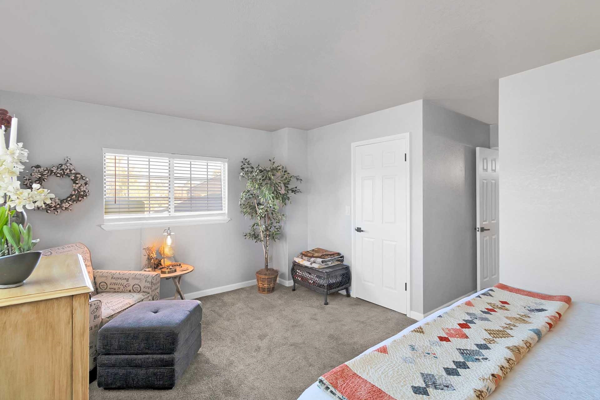 381 Explorer Court Property Photo 21