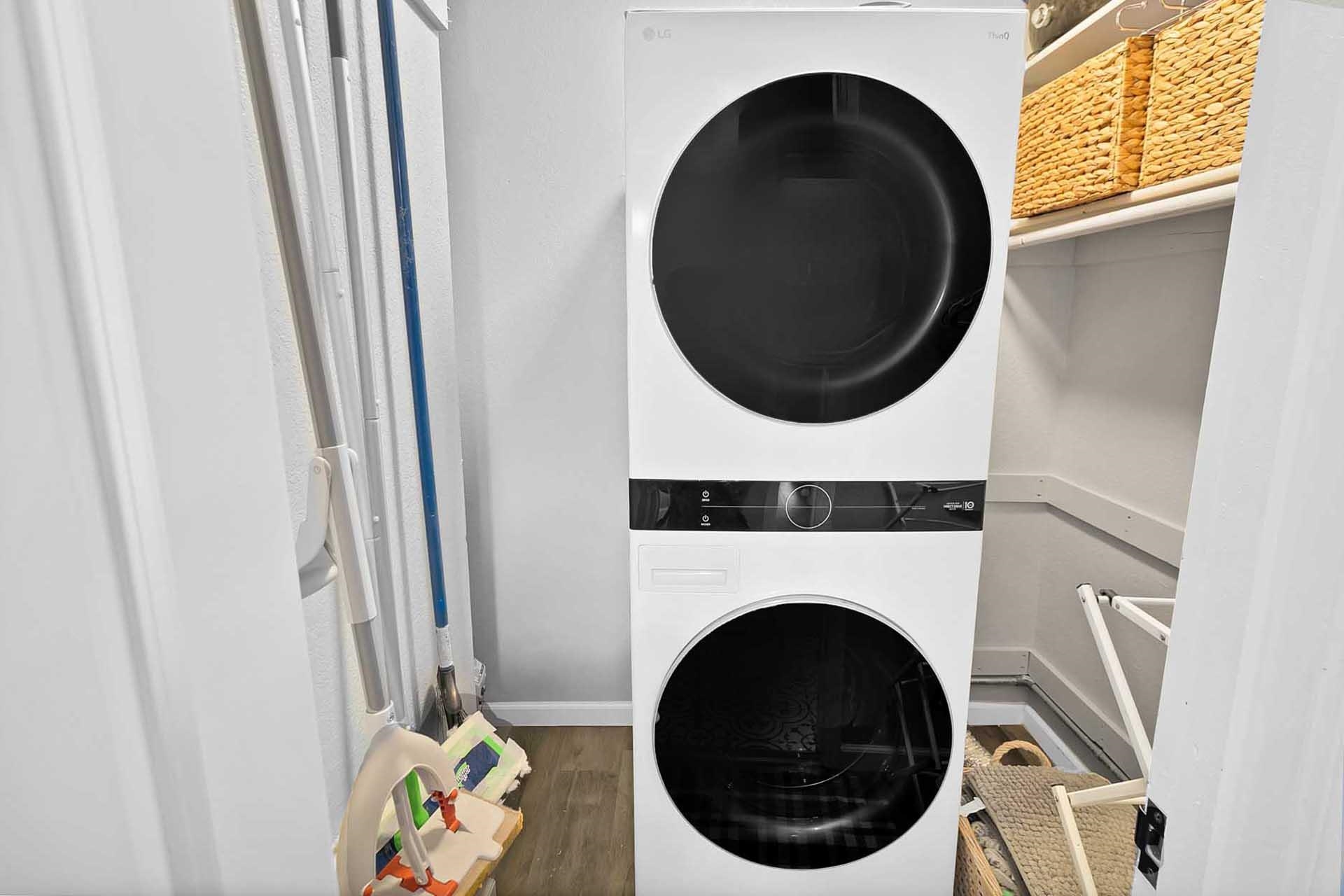 381 Explorer Court Property Photo 25