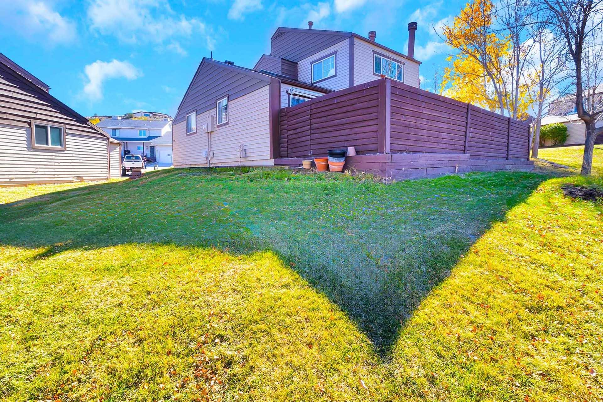 381 Explorer Court Property Photo 28