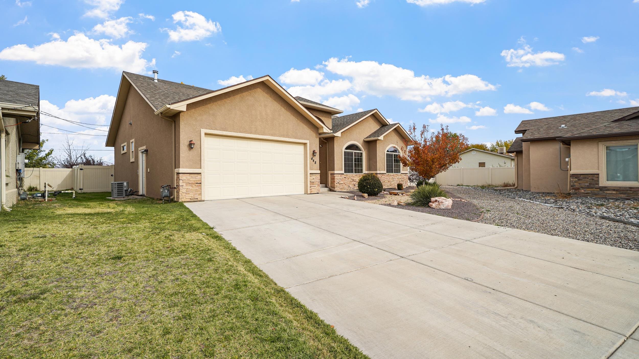 448 Donogal Drive Property Photo 1