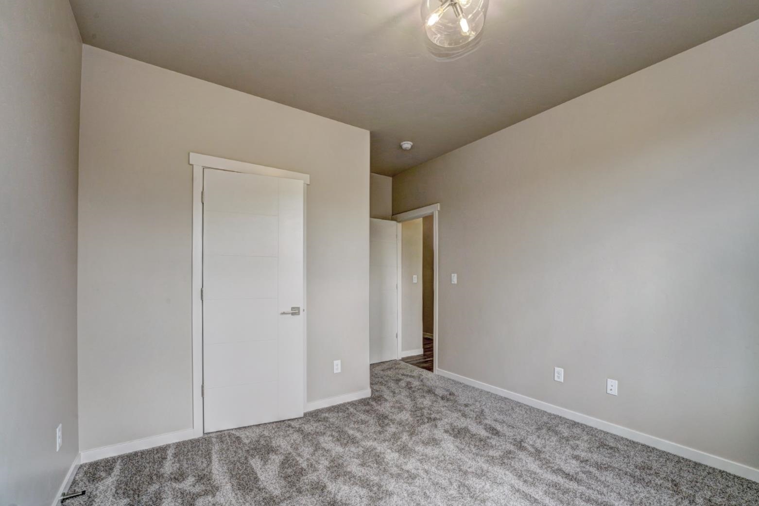 2745 Eclipse Avenue Property Photo 29