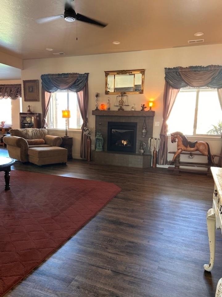 2642 Moss Agate Lane Property Photo 7