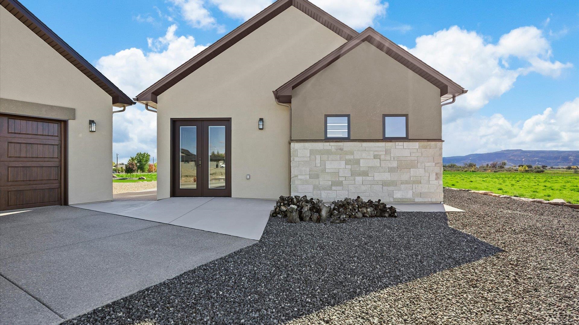 1193 A 22 1/2 Road Property Photo 5