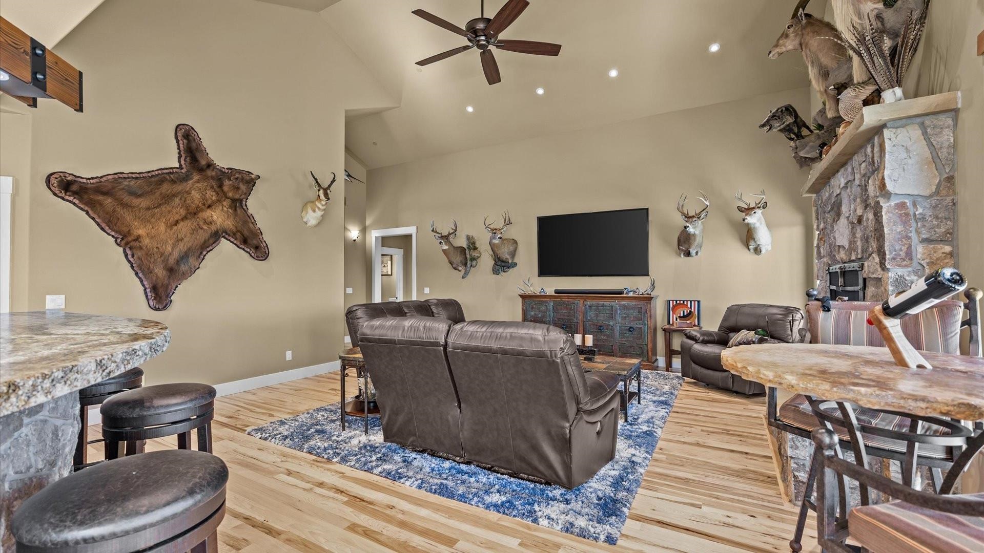 1193 A 22 1/2 Road Property Photo 9