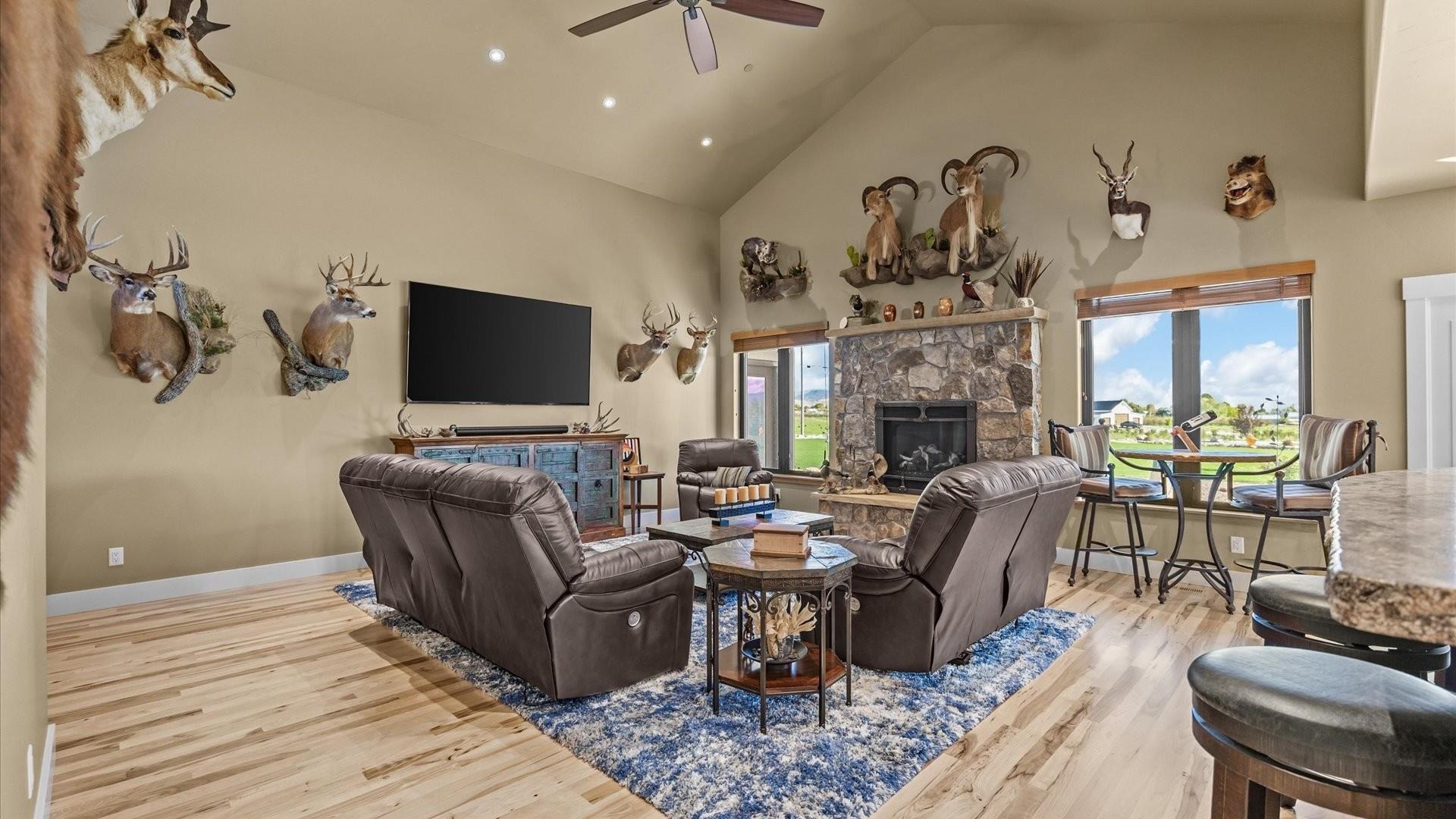 1193 A 22 1/2 Road Property Photo 10